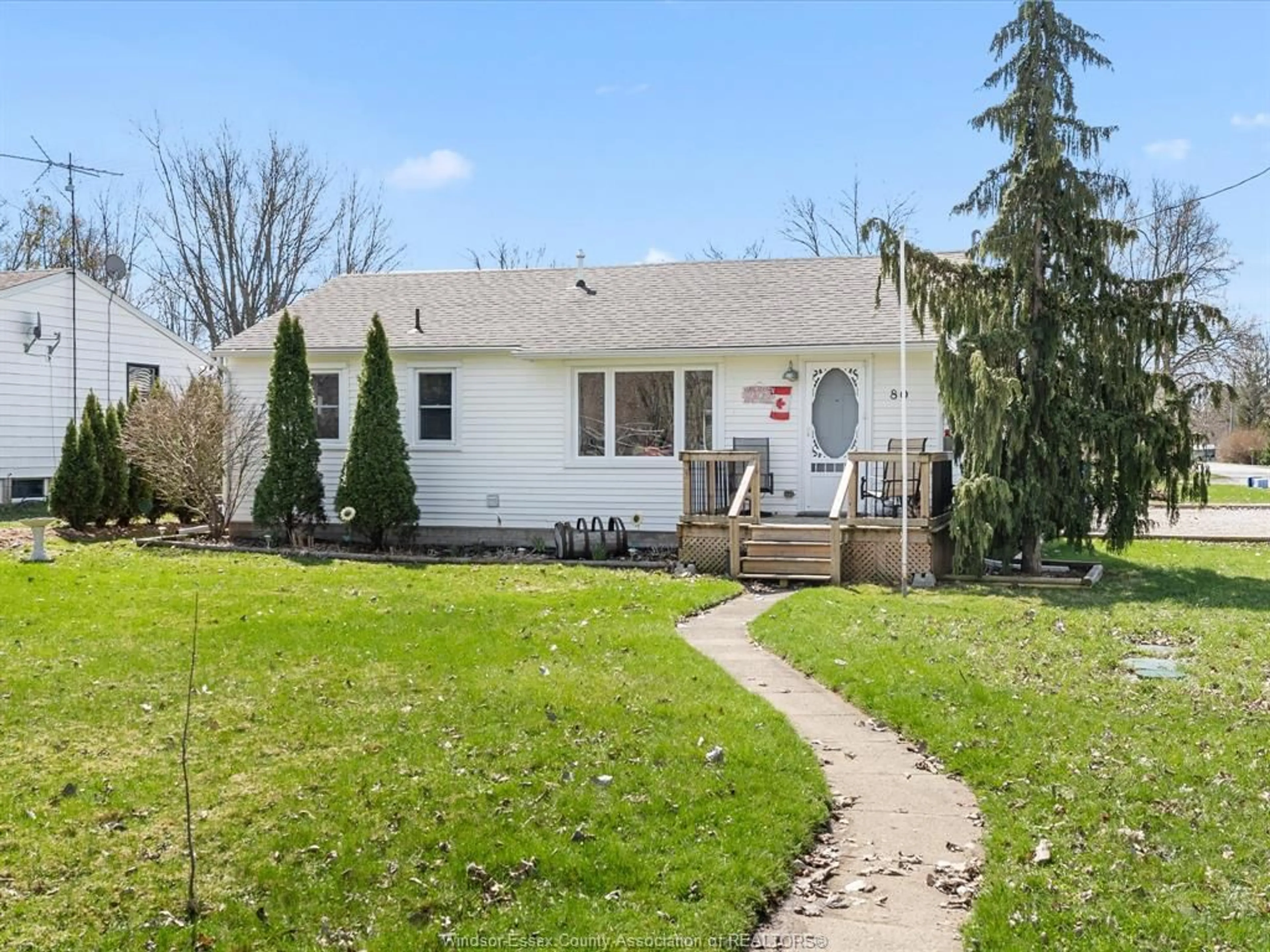 Home with vinyl exterior material, street for 80 STOWE St, Woodslee Ontario N0R 1V0