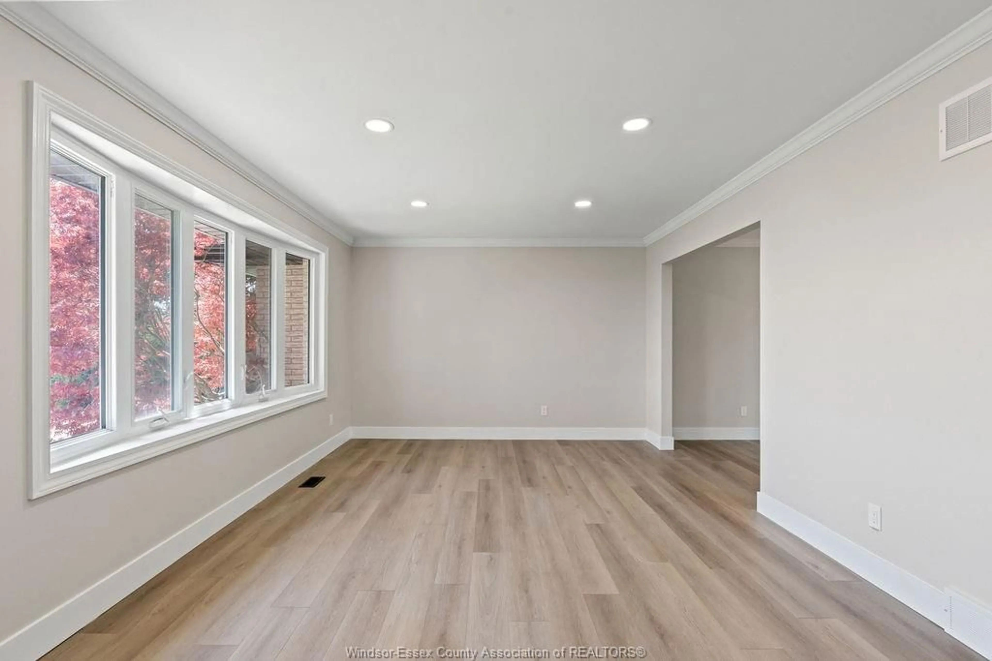 A pic of a room for 157 FAIRVIEW AVENUE EAST, Essex Ontario N8M 2R3
