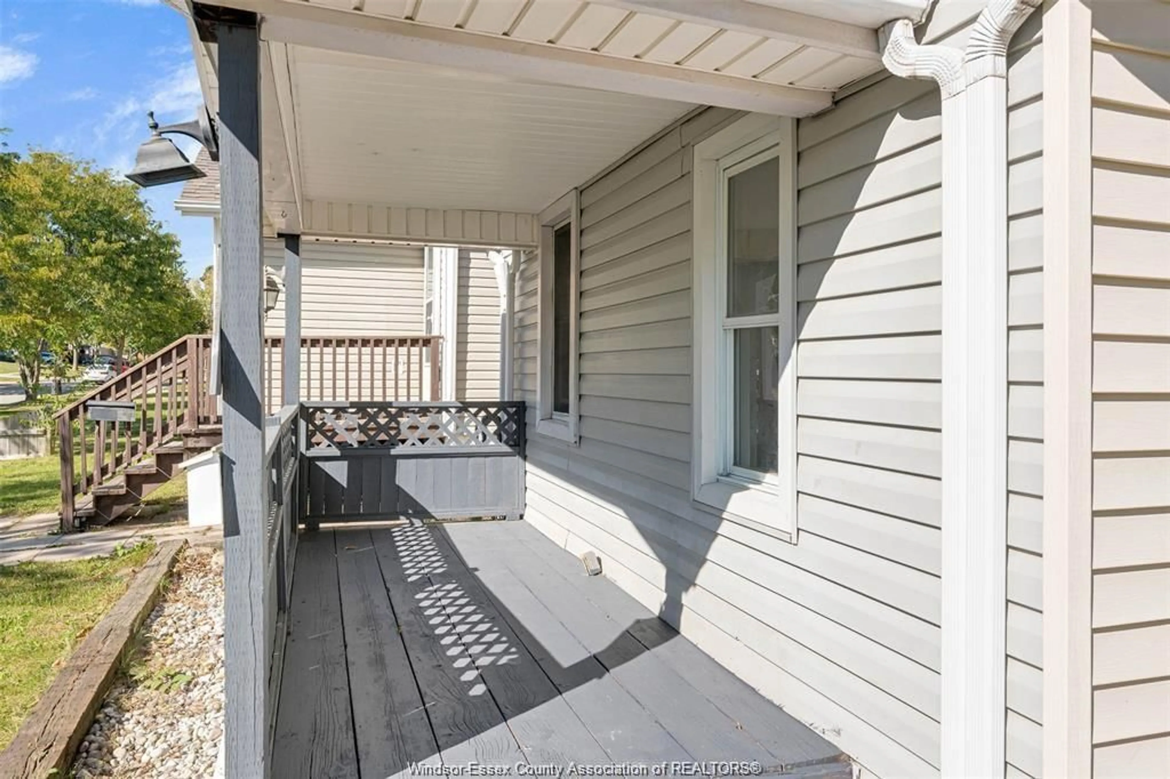 Patio, street for 722 RANDOLPH, Windsor Ontario N9B 2T8