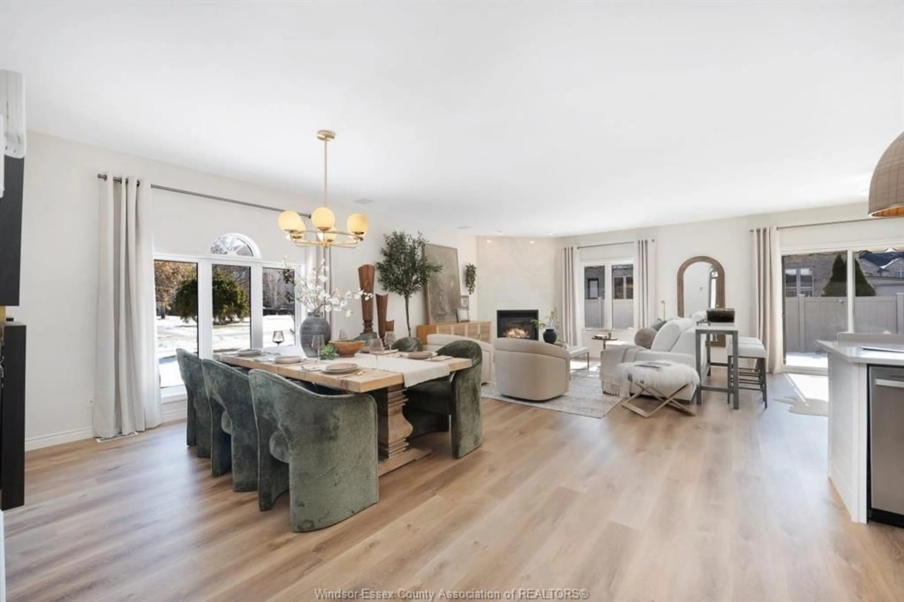 Open concept kitchen, unknown for 235 SOUTHWIND, Tecumseh Ontario N8N 4Y5