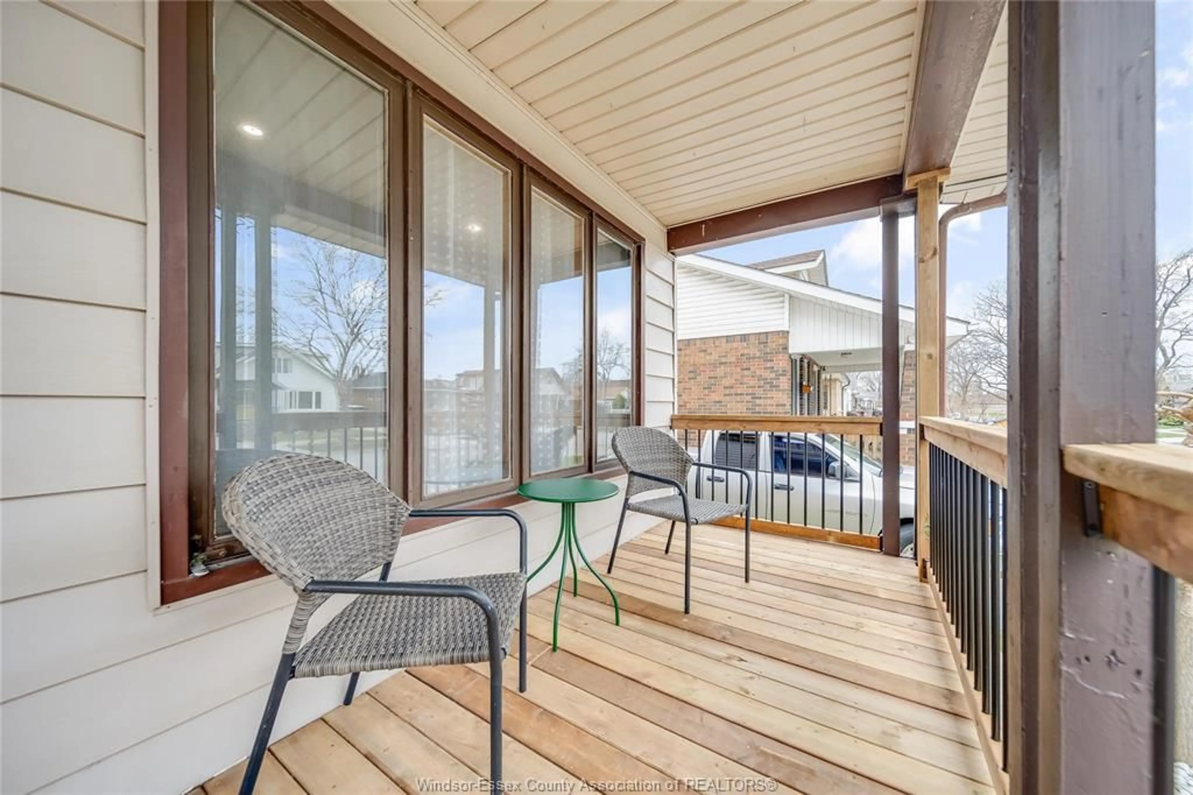 Patio, unknown for 1381 ARTHUR Rd, Windsor Ontario N8Y 3Y5