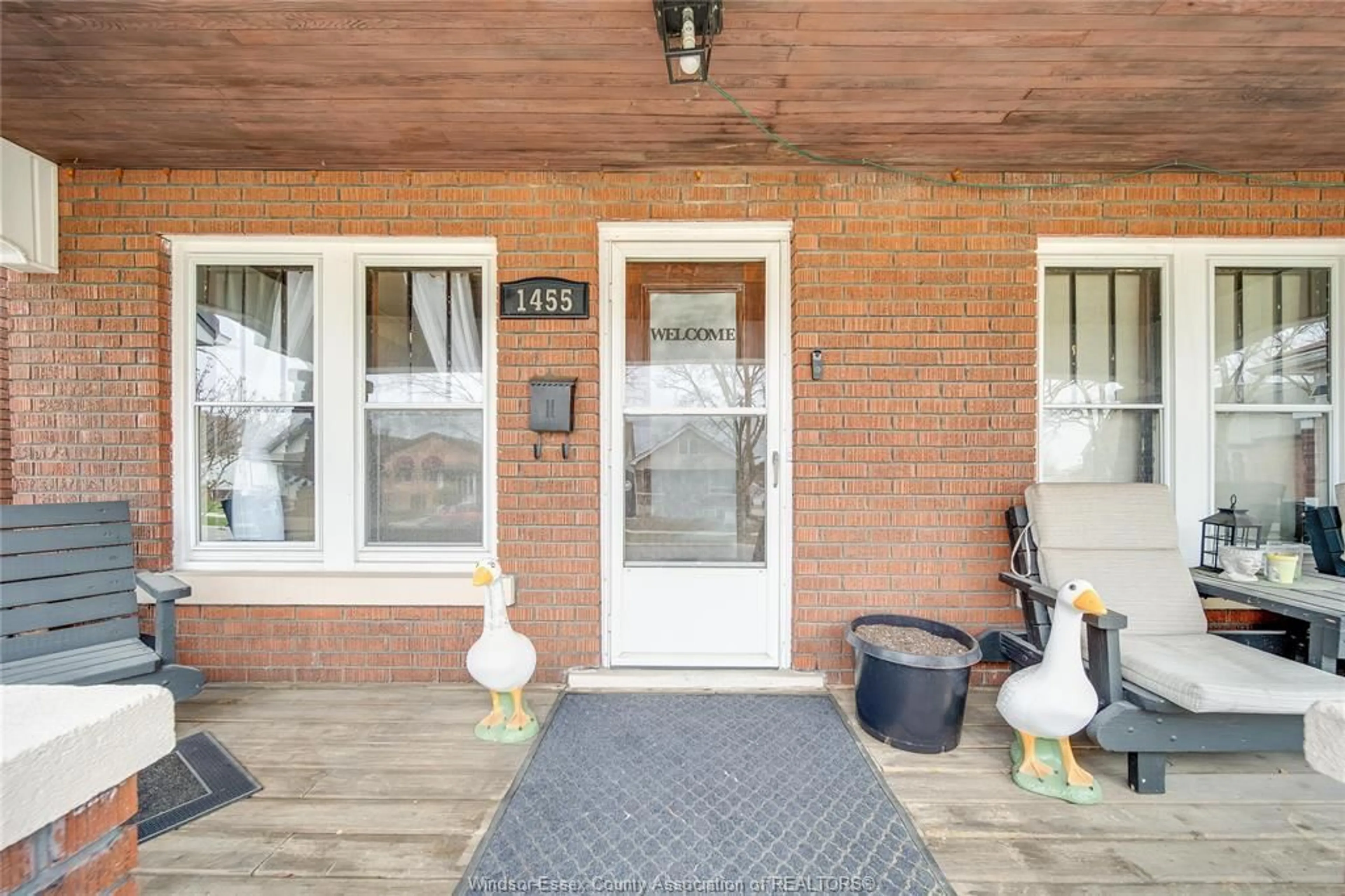 Unknown for 1455 LANGLOIS Ave, Windsor Ontario N8X 4L9