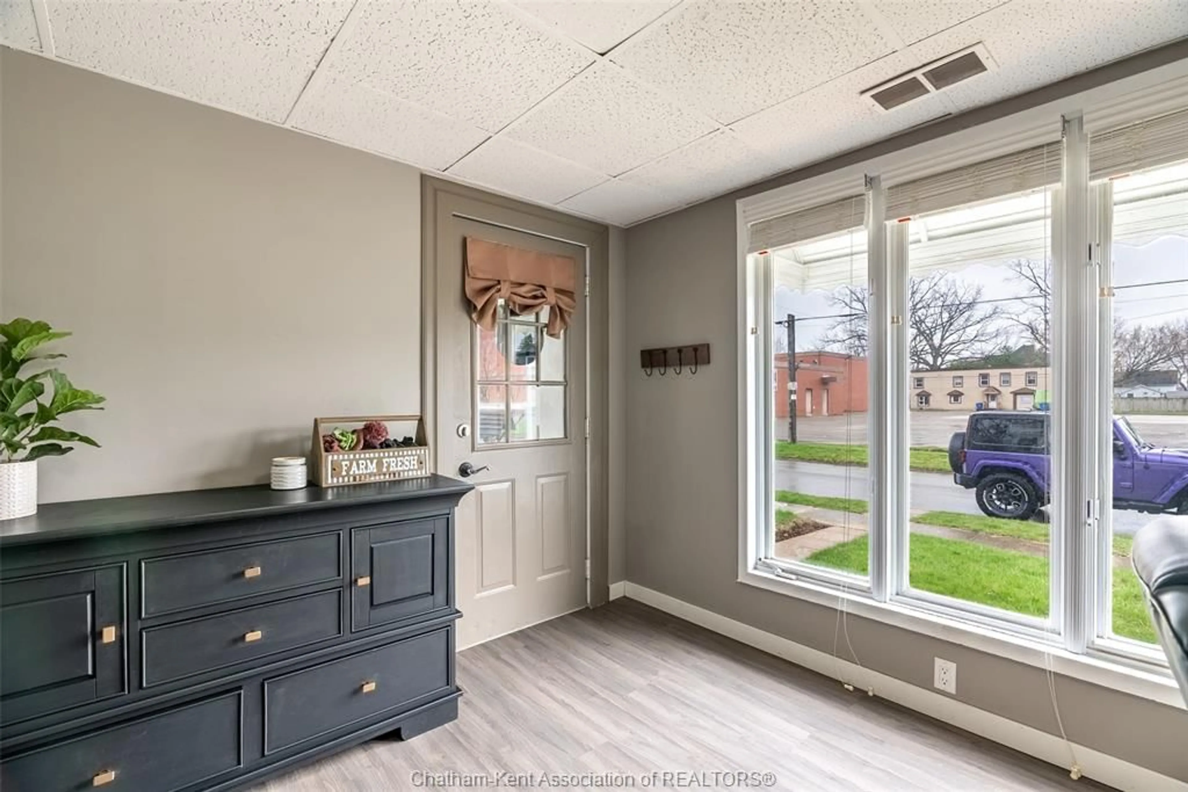 Unknown for 35 Llydican Ave, Chatham Ontario N7L 3E4