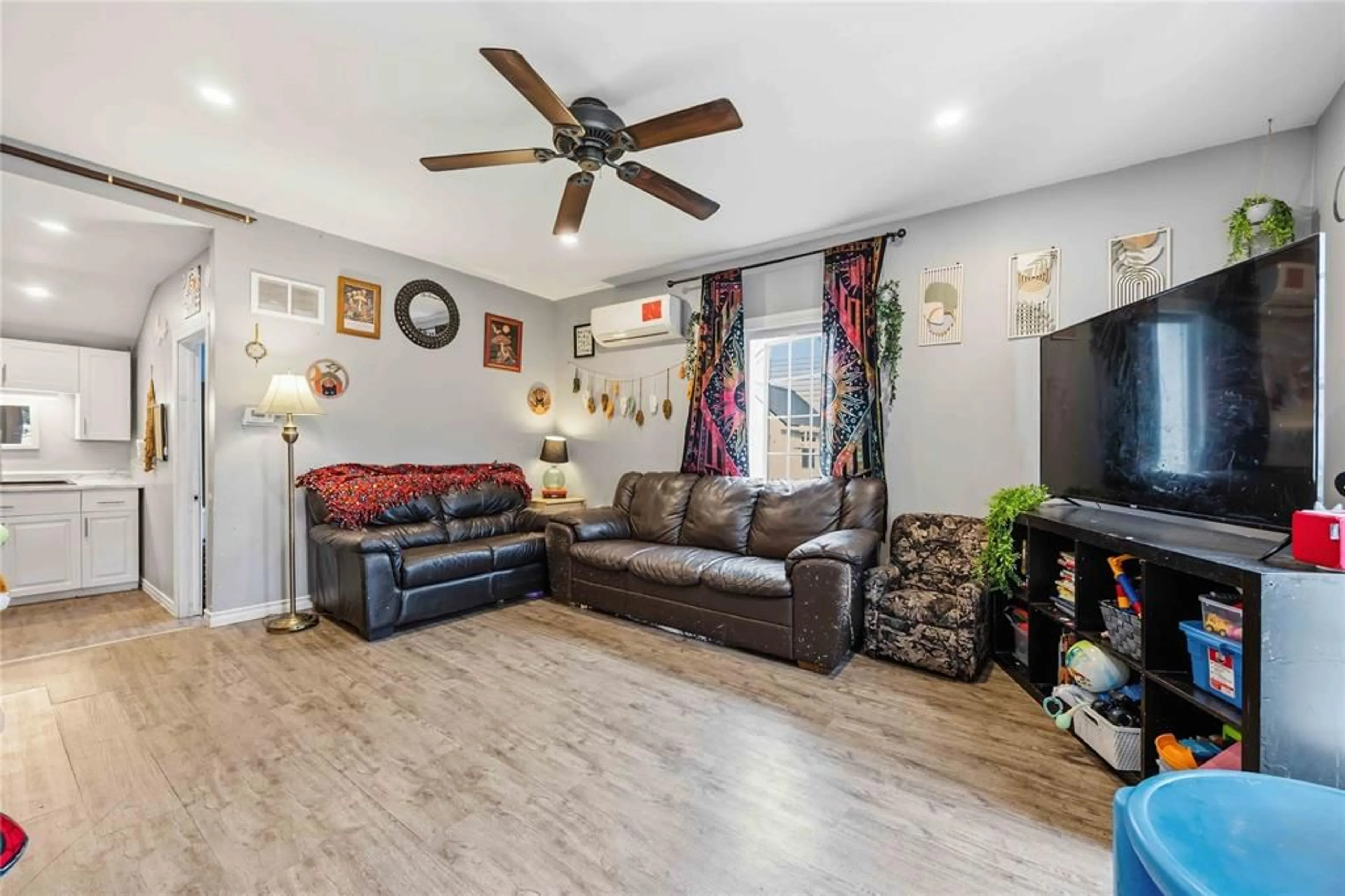 Living room with furniture, unknown for 30 Queen St, Lambton Shores Ontario N0N 1J0