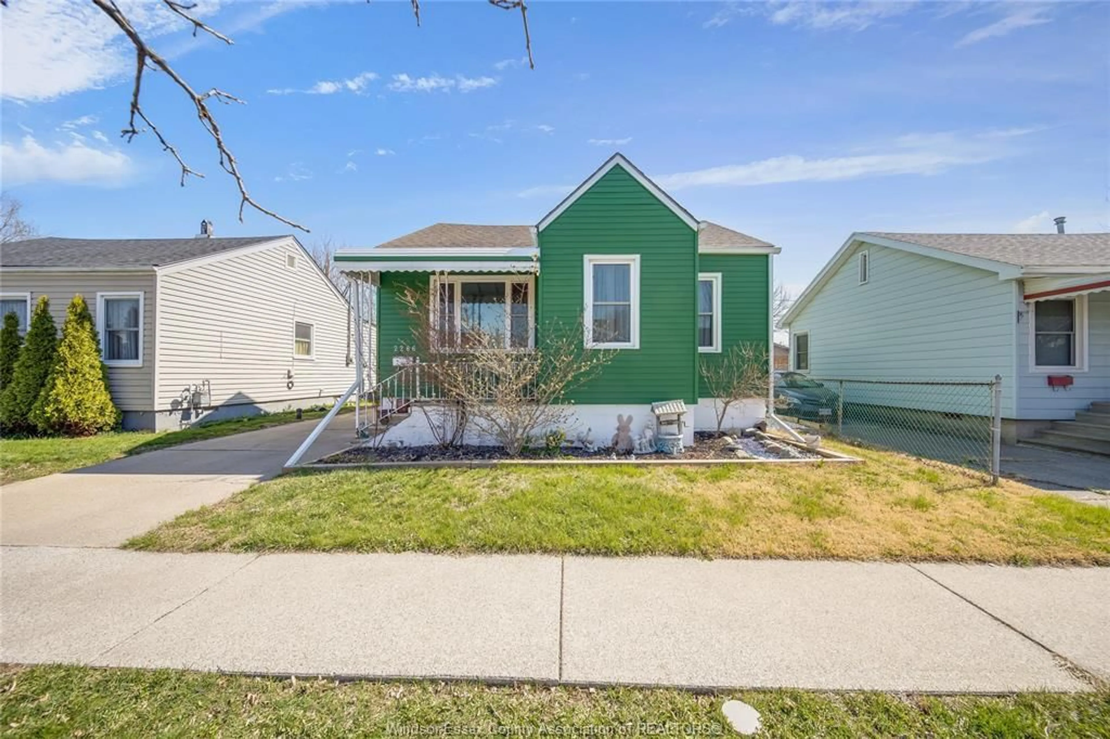 Home with vinyl exterior material, street for 2286 FOREST Ave, Windsor Ontario N8W 2G6