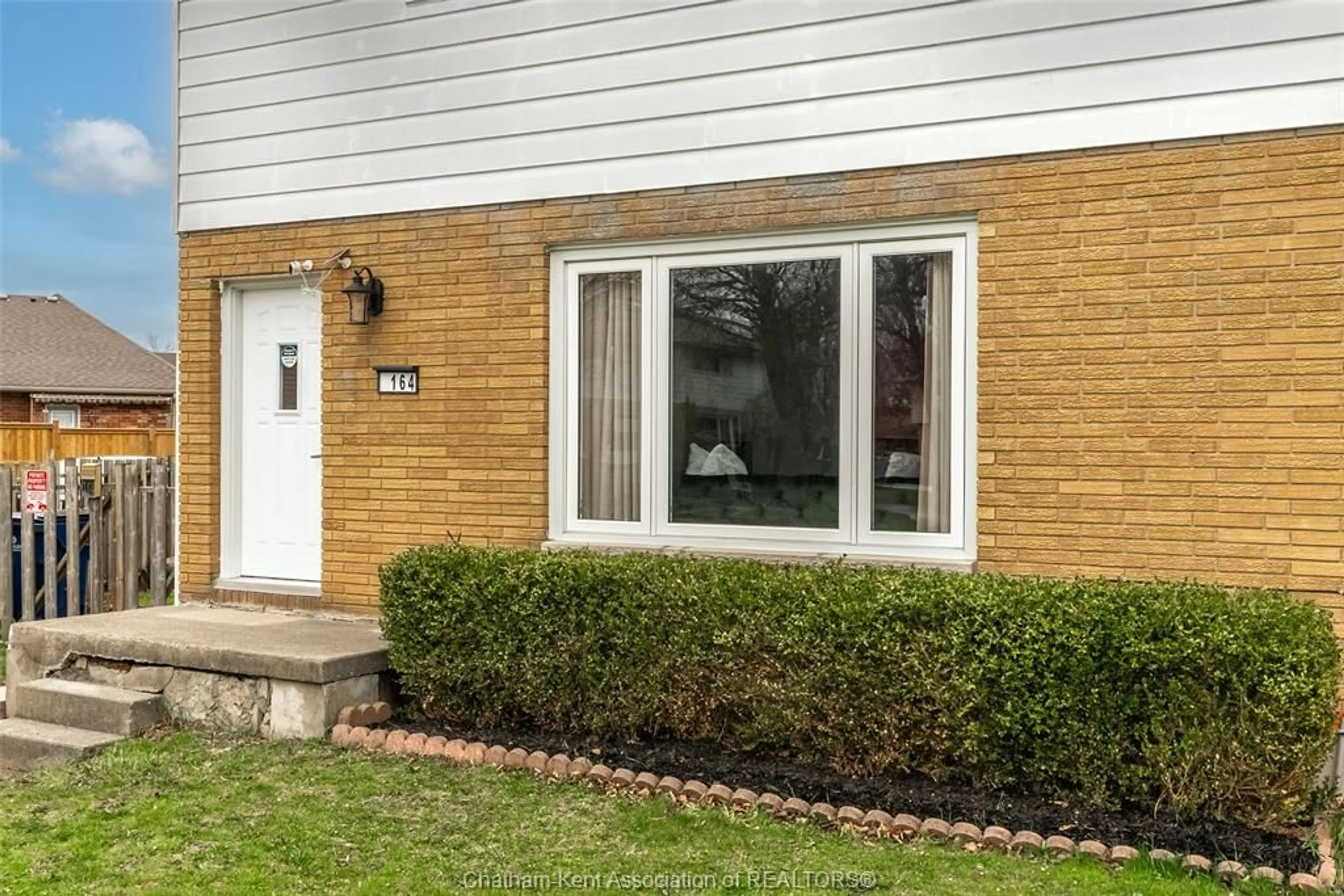 Home with brick exterior material, street for 164 Timmins Cres, Chatham Ontario N7L 2J7