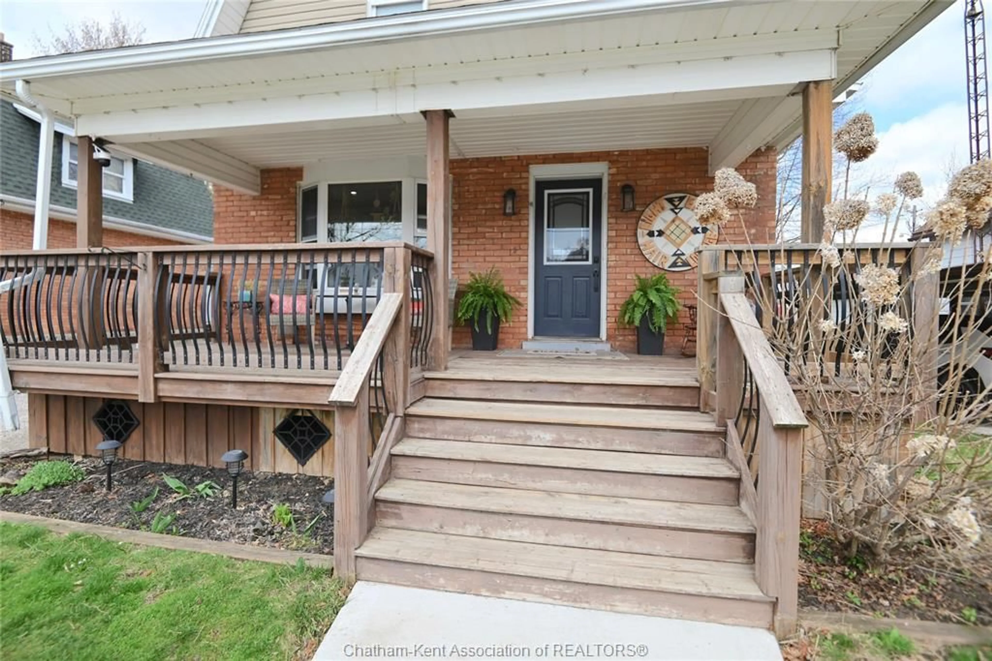 Unknown for 8 Ebenezer St, Ridgetown Ontario N0P 2C0