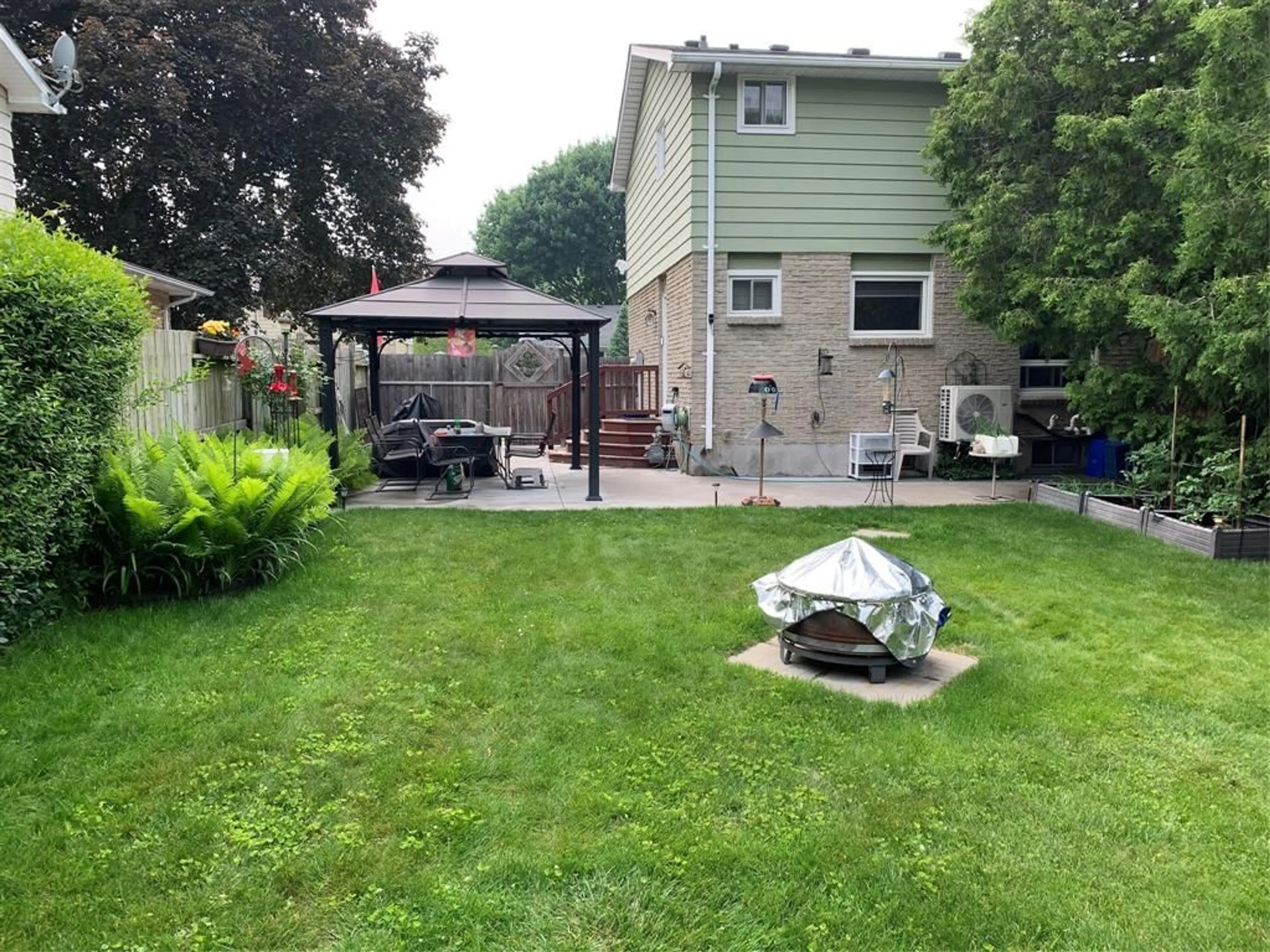 Patio, street for 1279 Willa Dr, Sarnia Ontario N7S 4S8