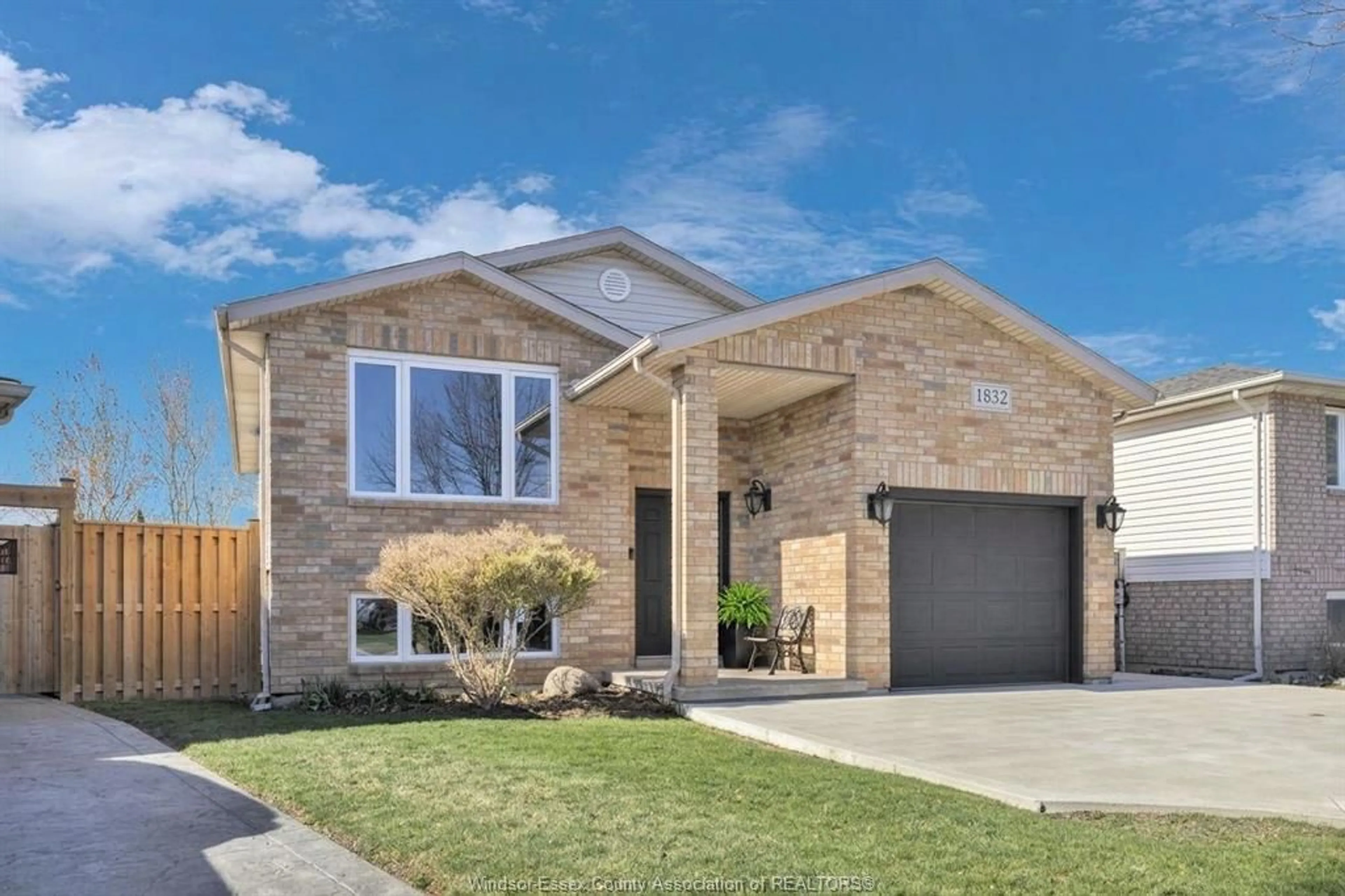 Home with brick exterior material, street for 1832 VICKY Cir, Windsor Ontario N8W 5P6