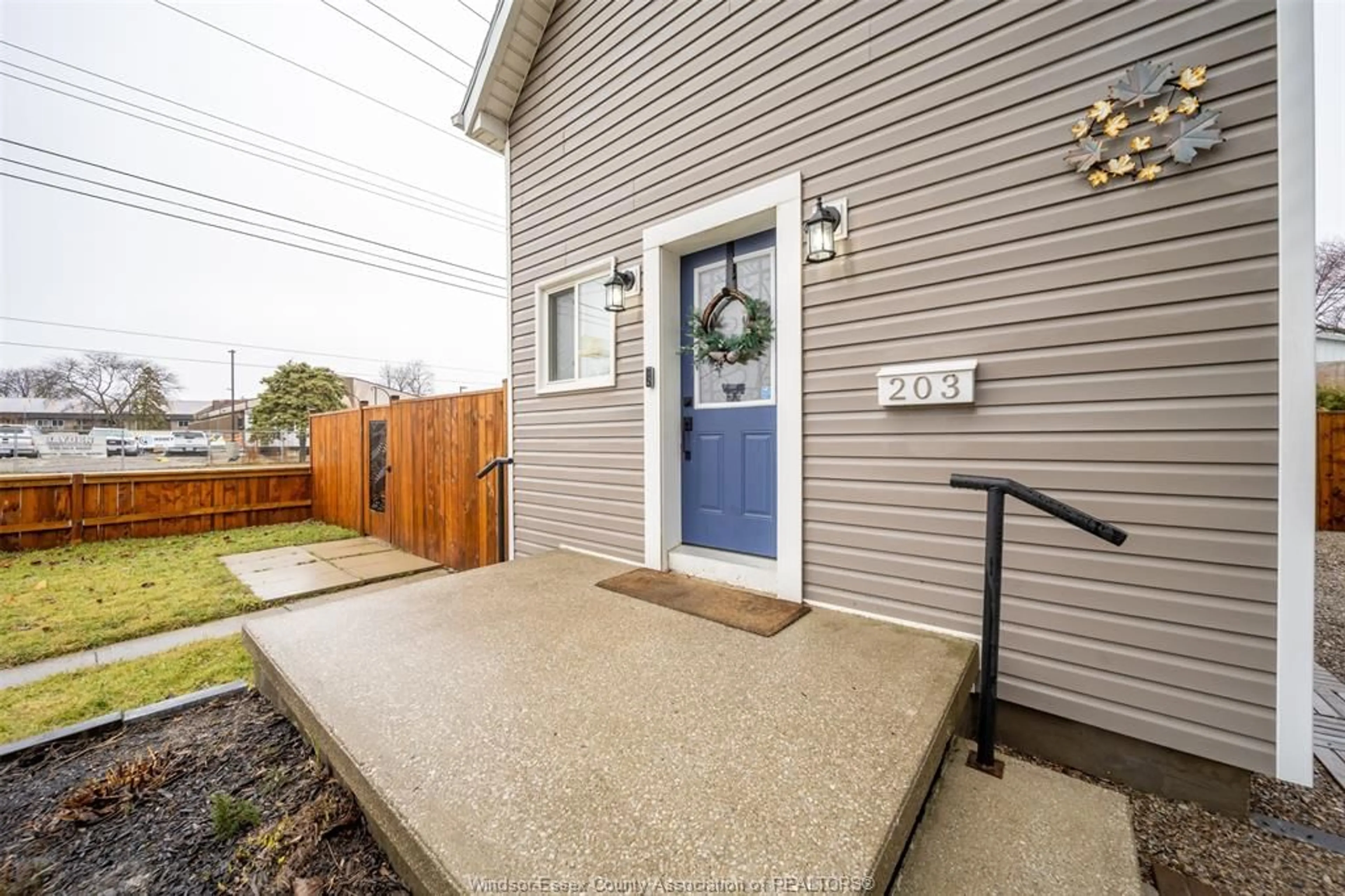 Unknown for 203 SHELDON Ave, Chatham Ontario N7L 3N1