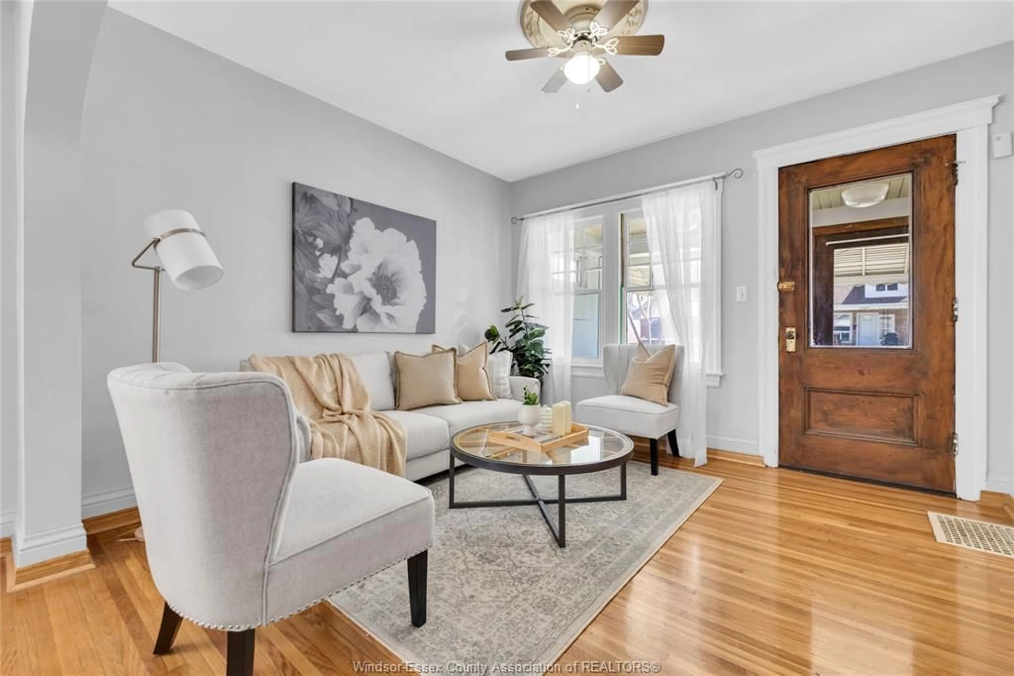 Living room with furniture, unknown for 1368 ERIE St, Windsor Ontario N9A 3Z7