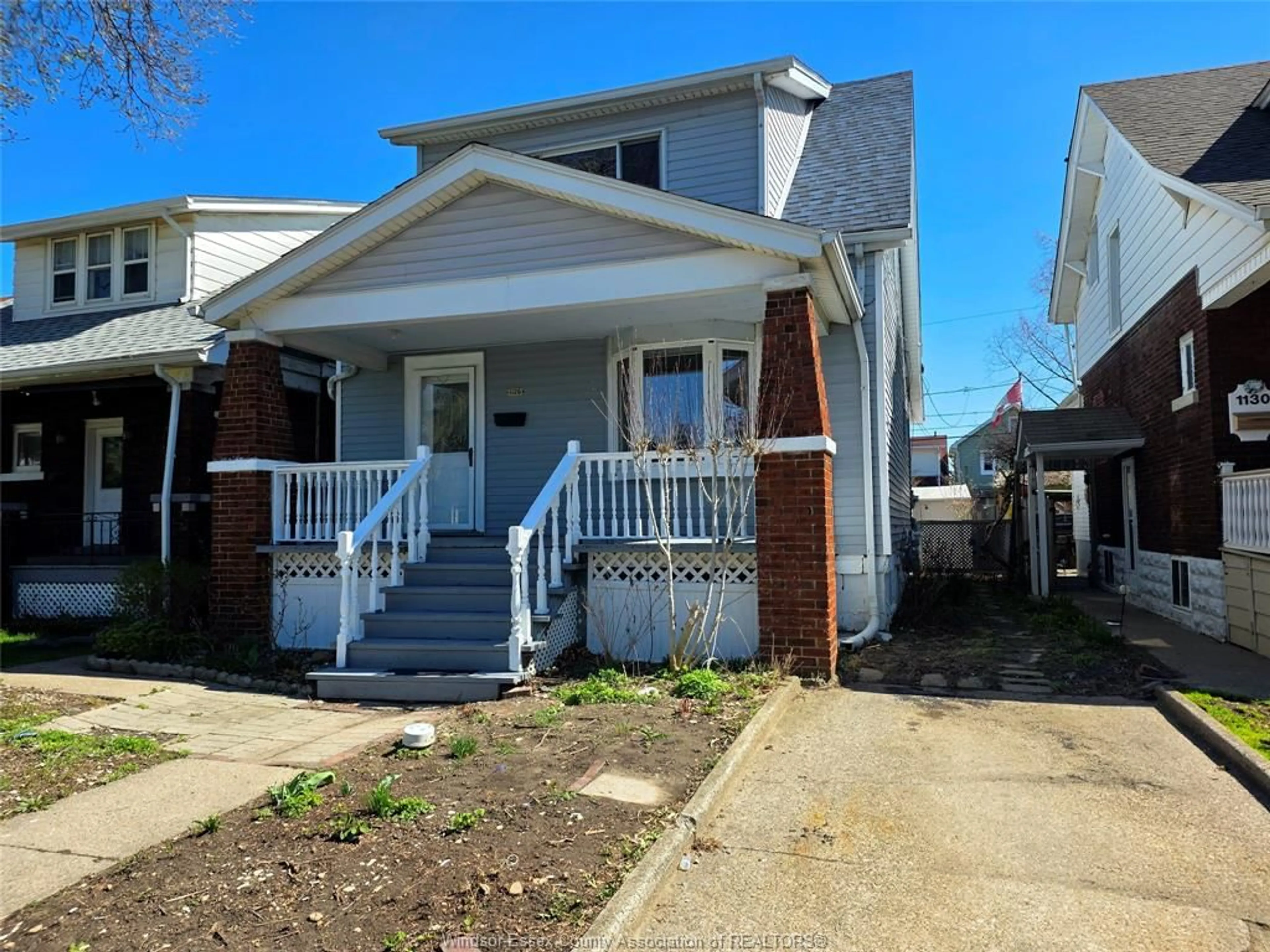 Unknown for 1126 LOUIS Ave, Windsor Ontario N9A 1Y2