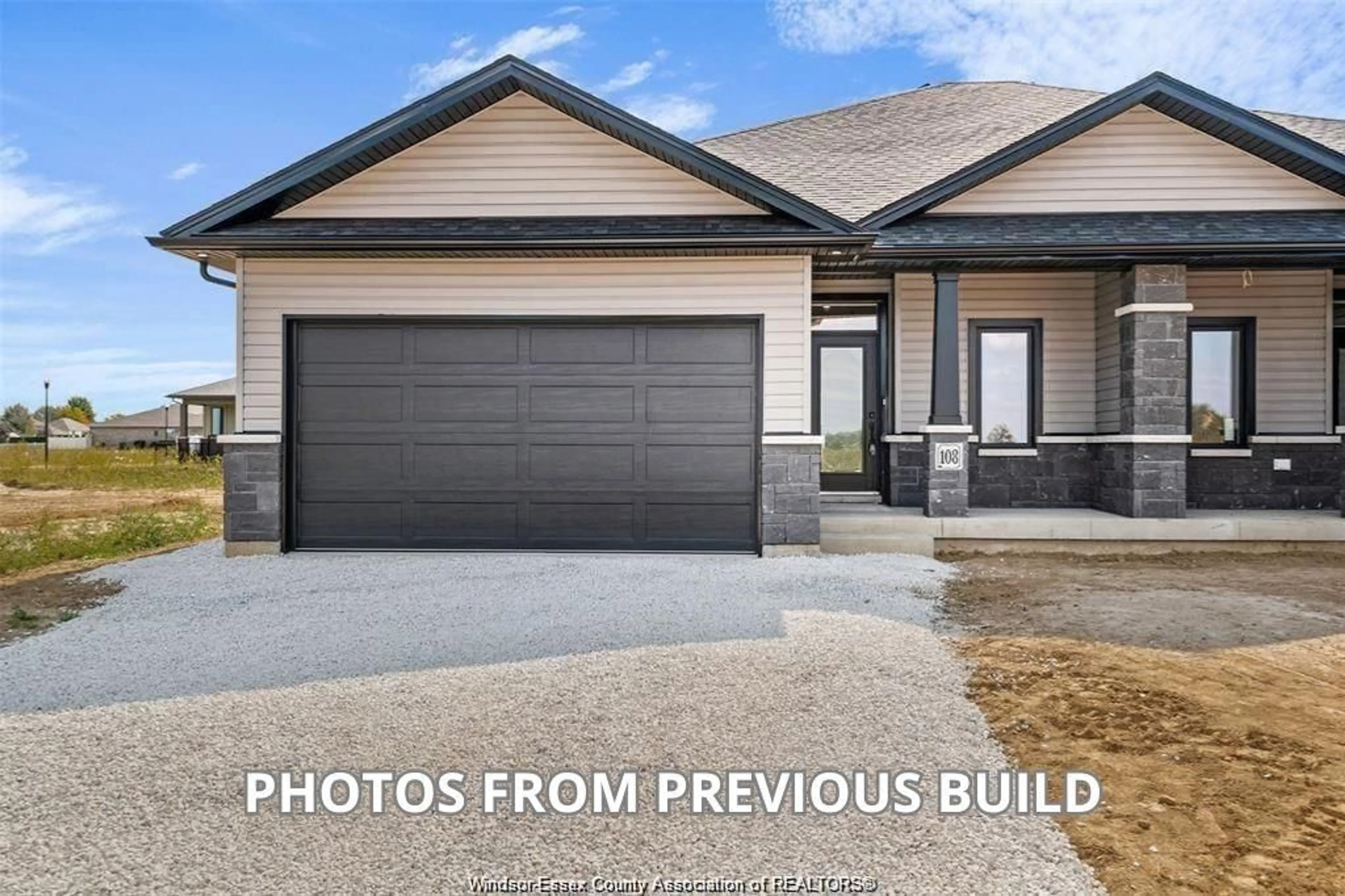 Home with brick exterior material, street for 105 BRIGHTON Pl, Chatham Ontario N7L 0G7