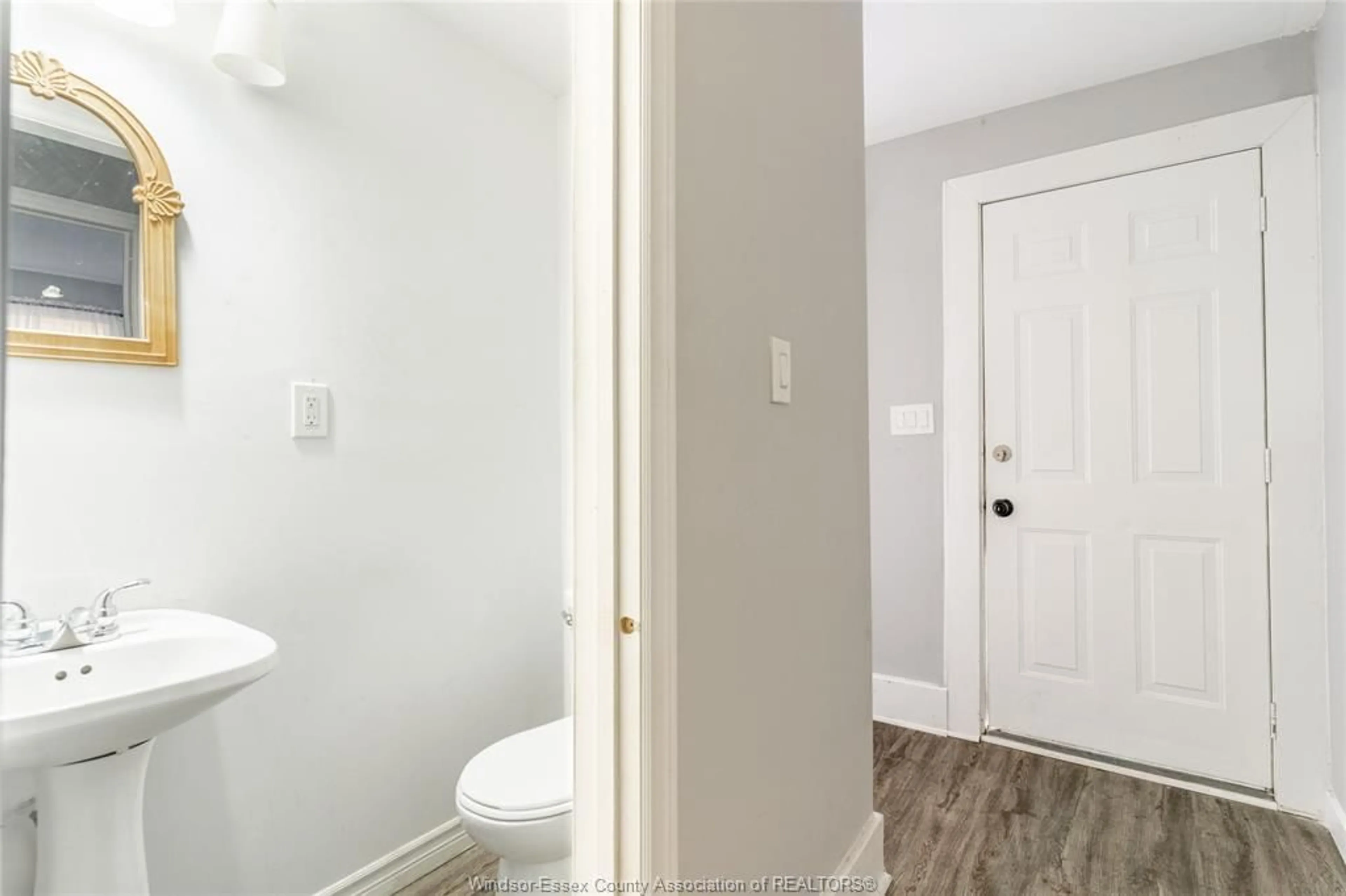 Unknown for 357 Josephine Ave, Windsor Ontario N9B 2K9