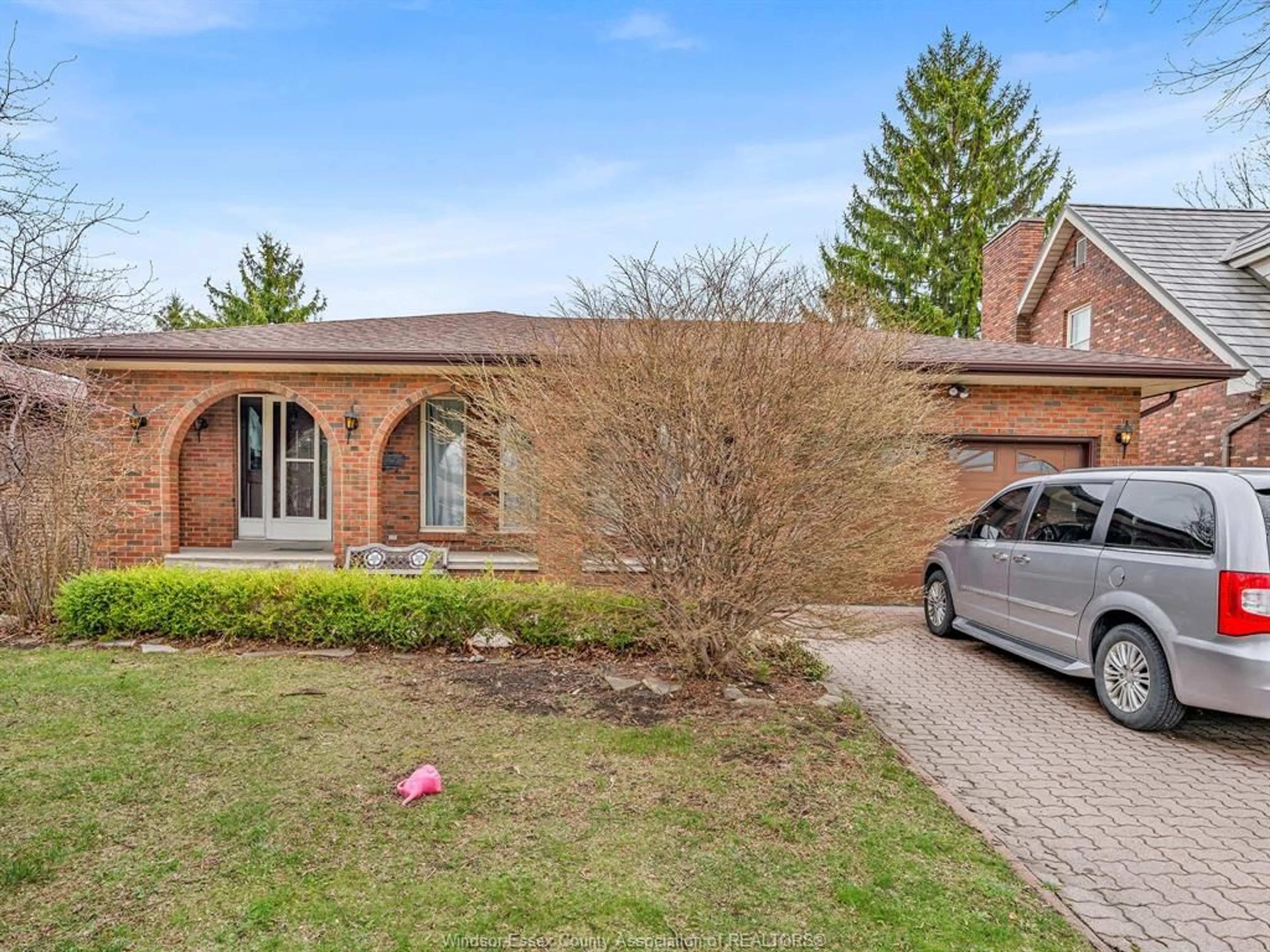 Home with brick exterior material, street for 2880 ST. CLAIR Alley, Windsor Ontario N9E 4B4