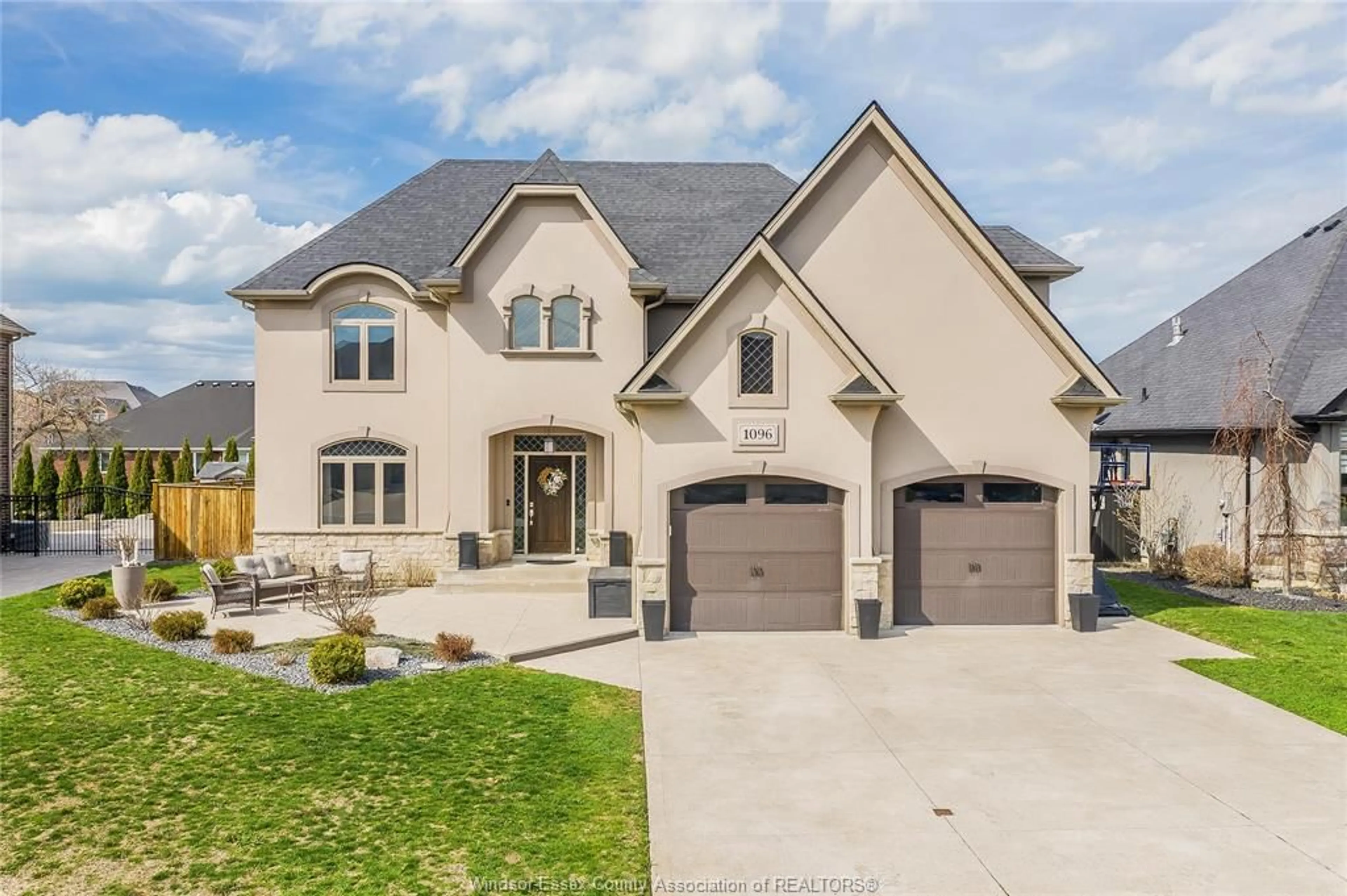 Home with brick exterior material, street for 1096 CHARLOTTE Cres, Lakeshore Ontario N8L 0X8