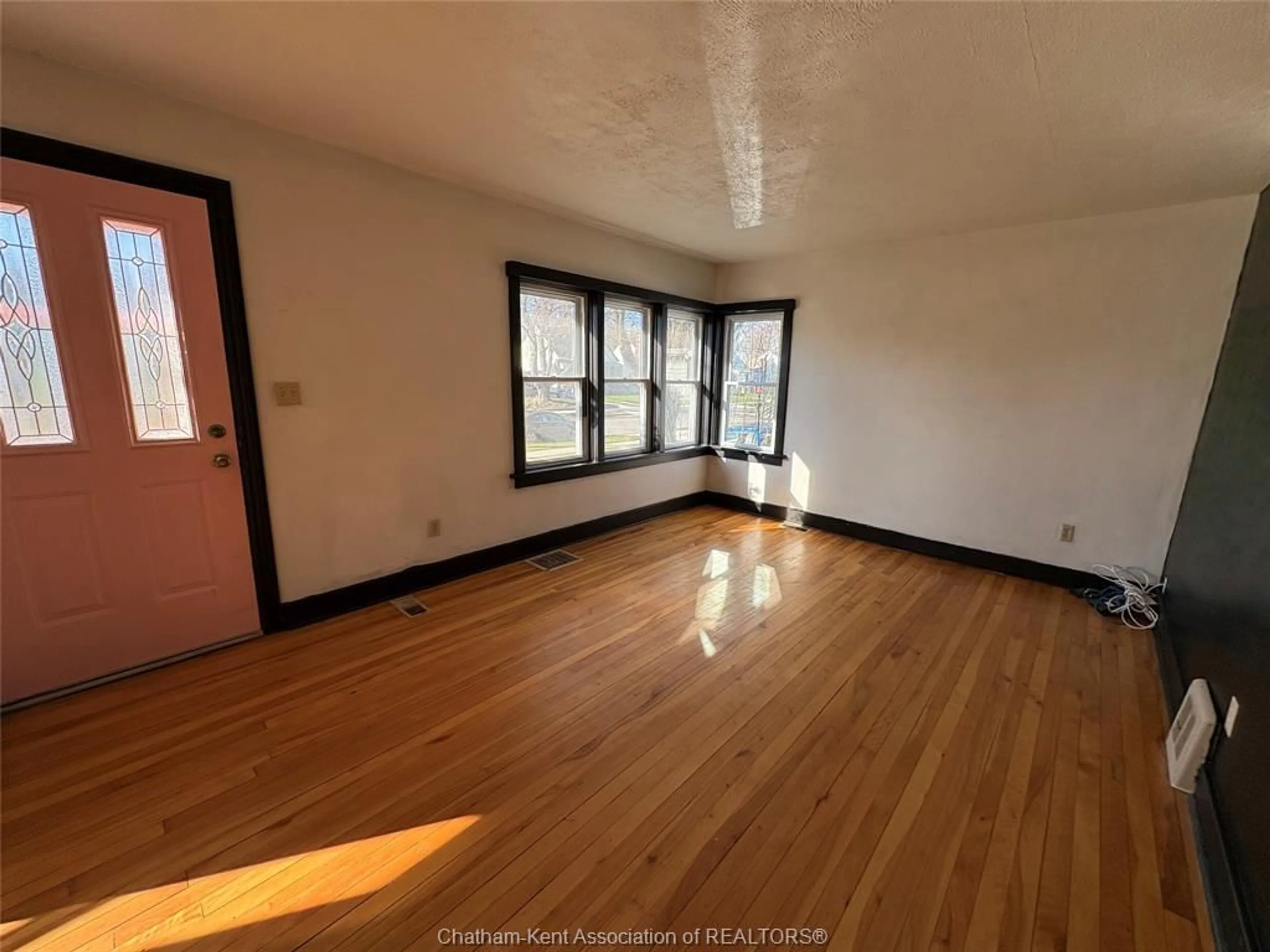 A pic of a room for 20 KERR Ave, Chatham Ontario N7M 1B7