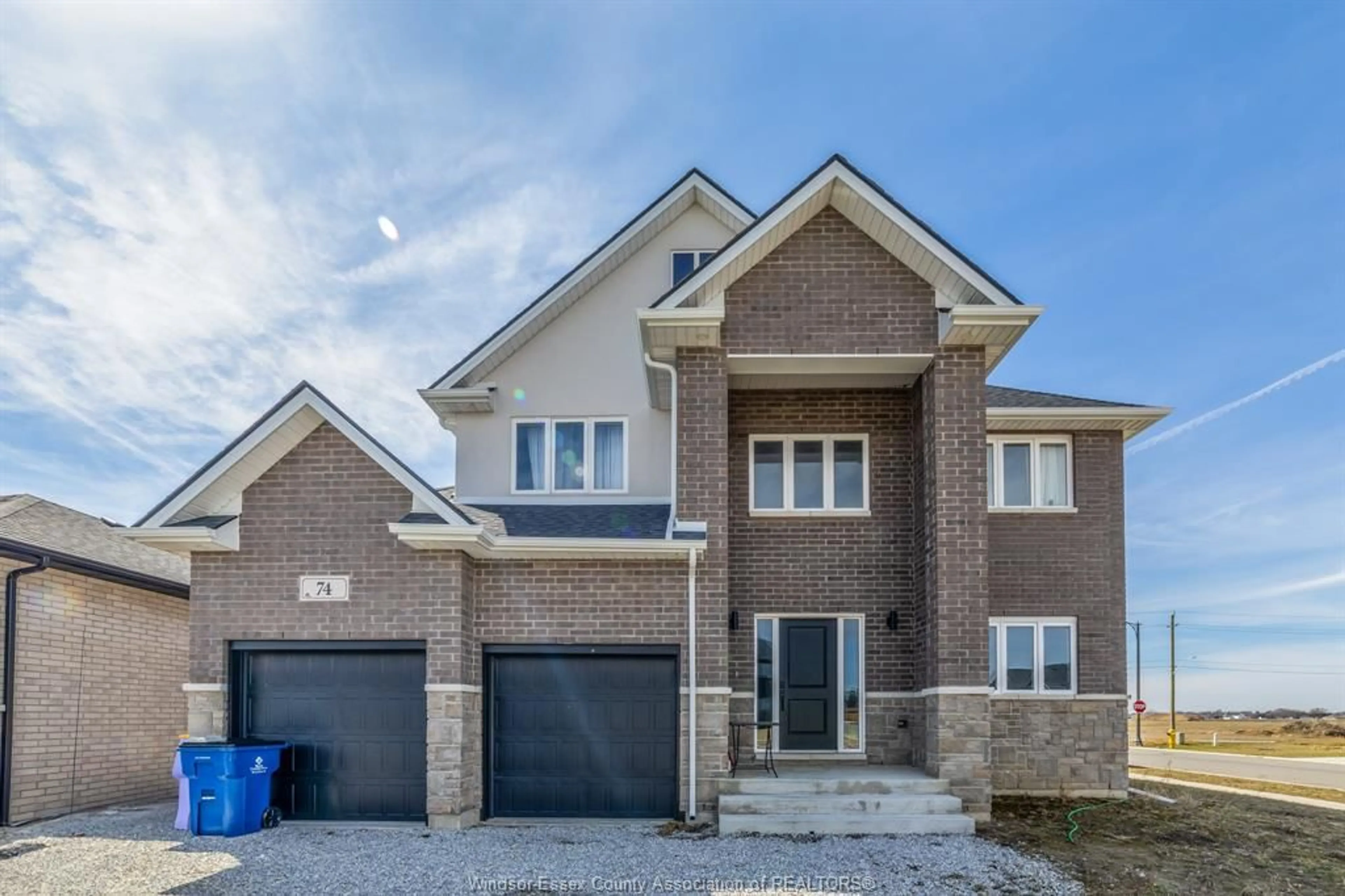 Home with brick exterior material, street for 74 DUNDEE Dr, Chatham Ontario N7M 0S8