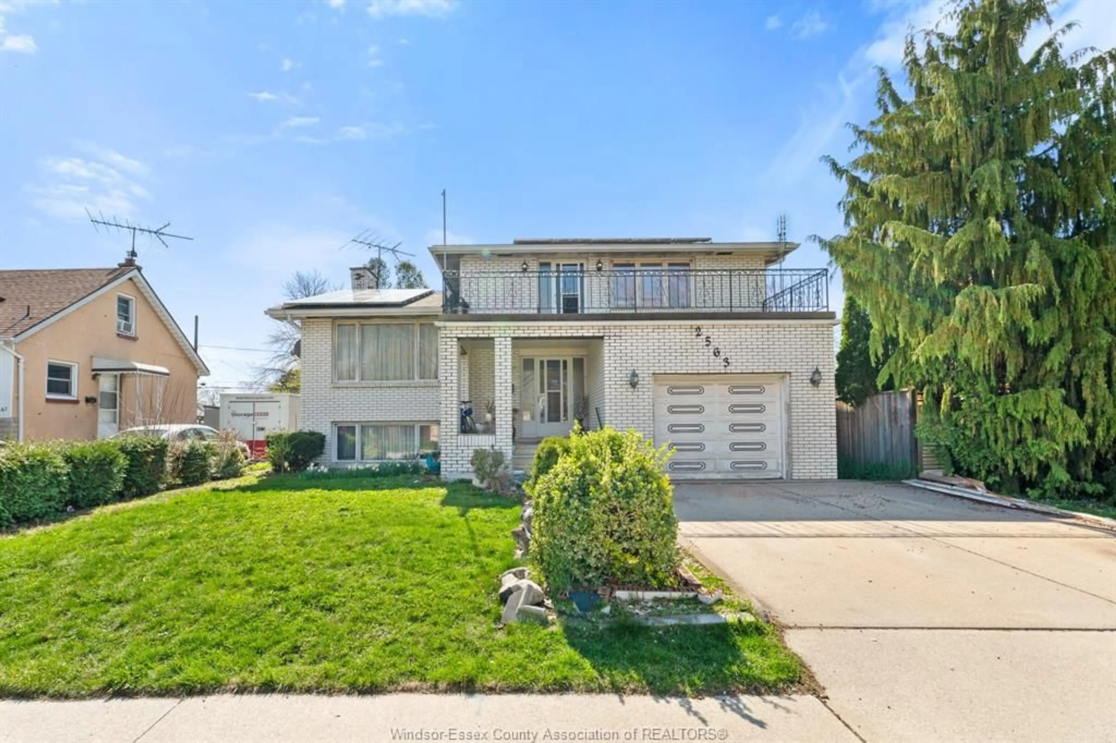 Home with vinyl exterior material, street for 2563 ROSSINI Blvd, Windsor Ontario N8W 4R2