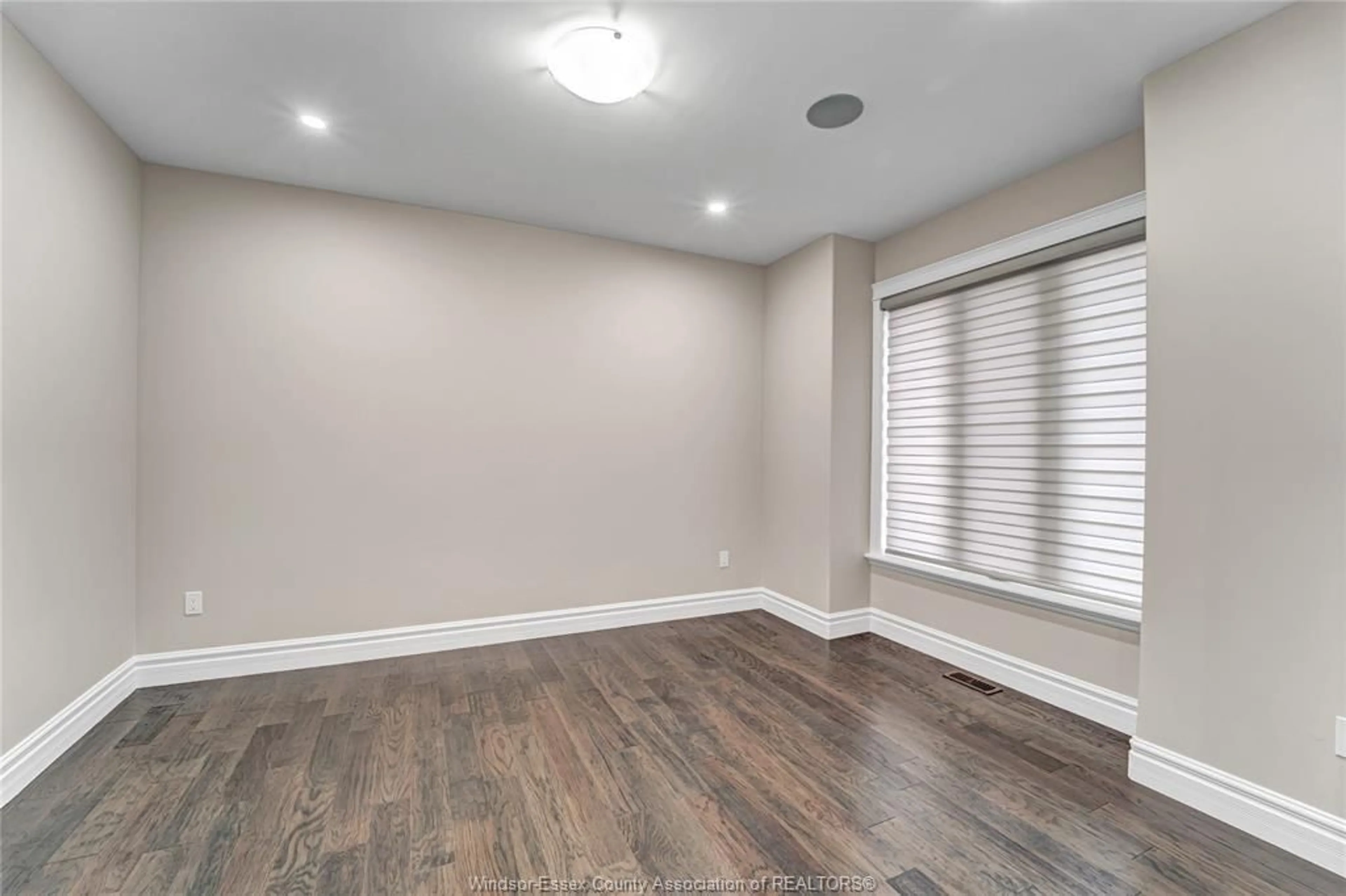 A pic of a room for 310 BENSON, Amherstburg Ontario N9V 0G7