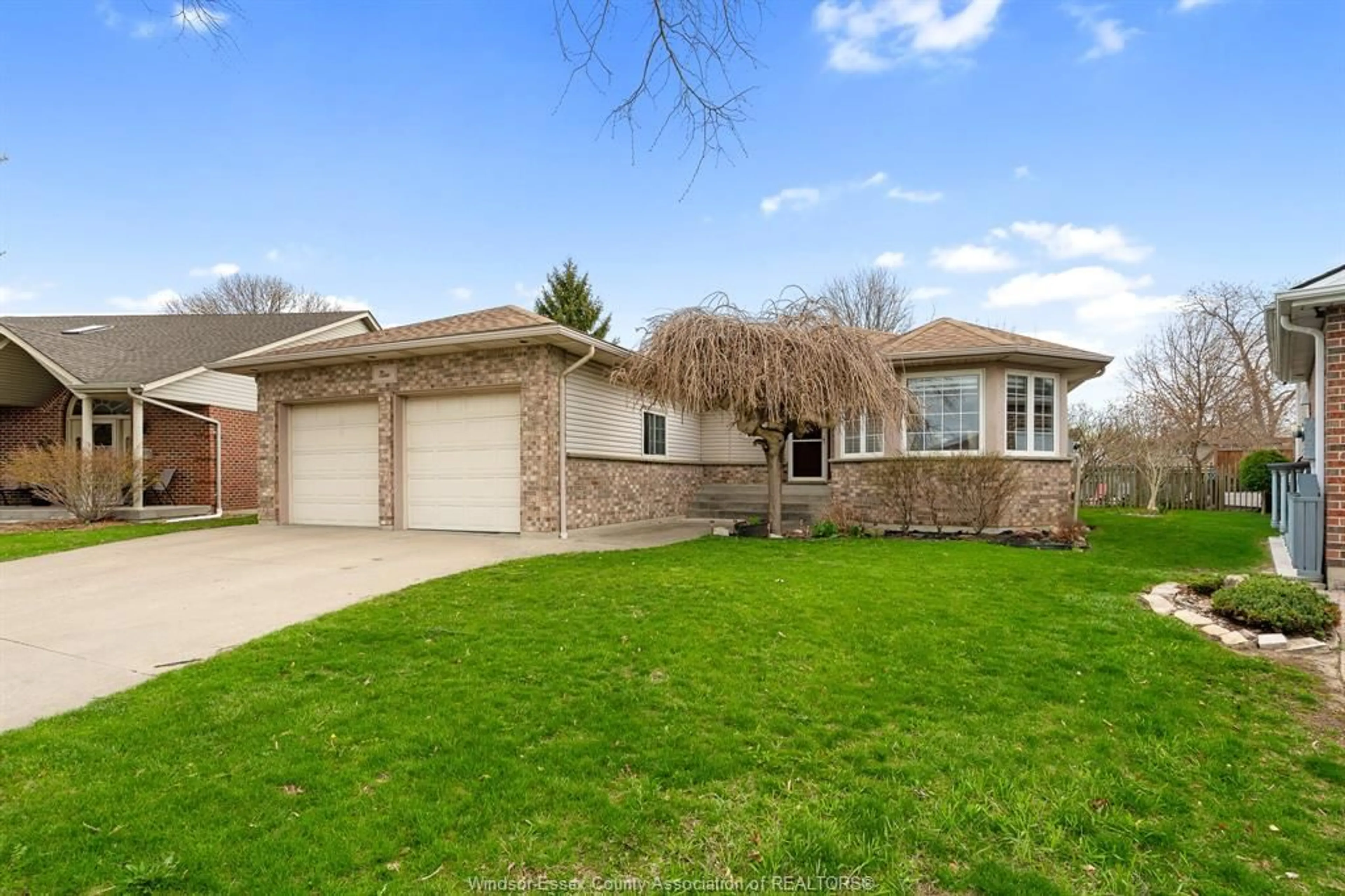 Home with brick exterior material, street for 9 HEATON St, Amherstburg Ontario N9V 3Y9