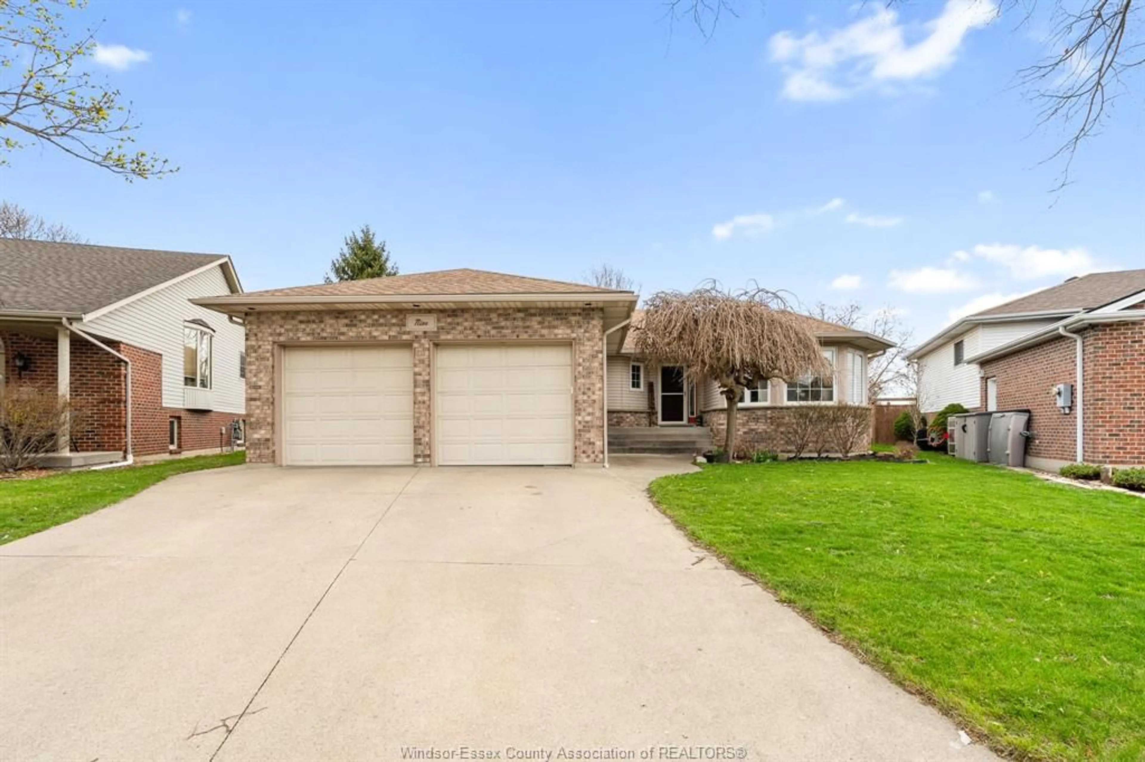 Home with brick exterior material, street for 9 HEATON St, Amherstburg Ontario N9V 3Y9