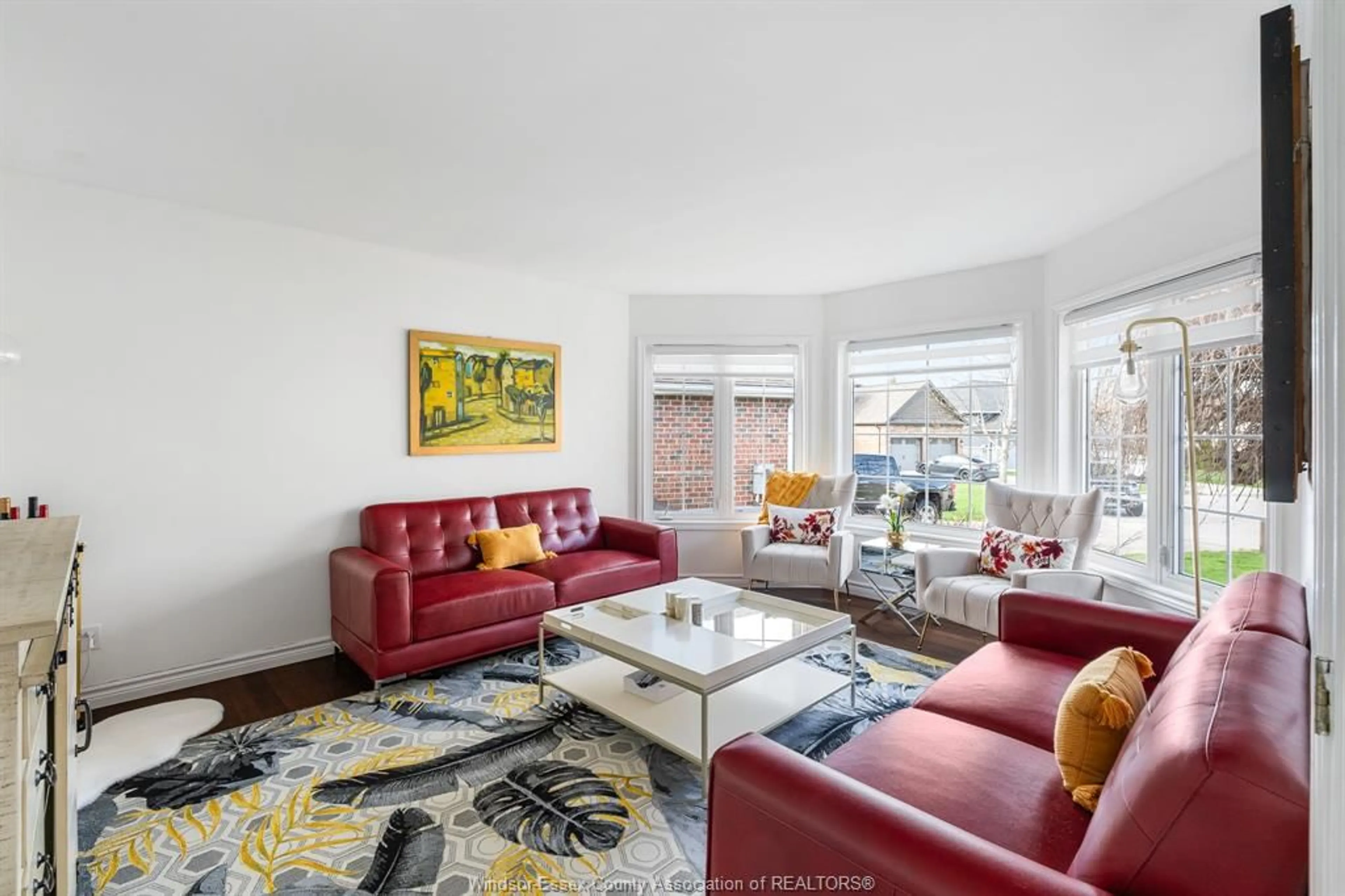 Living room with furniture, unknown for 9 HEATON St, Amherstburg Ontario N9V 3Y9