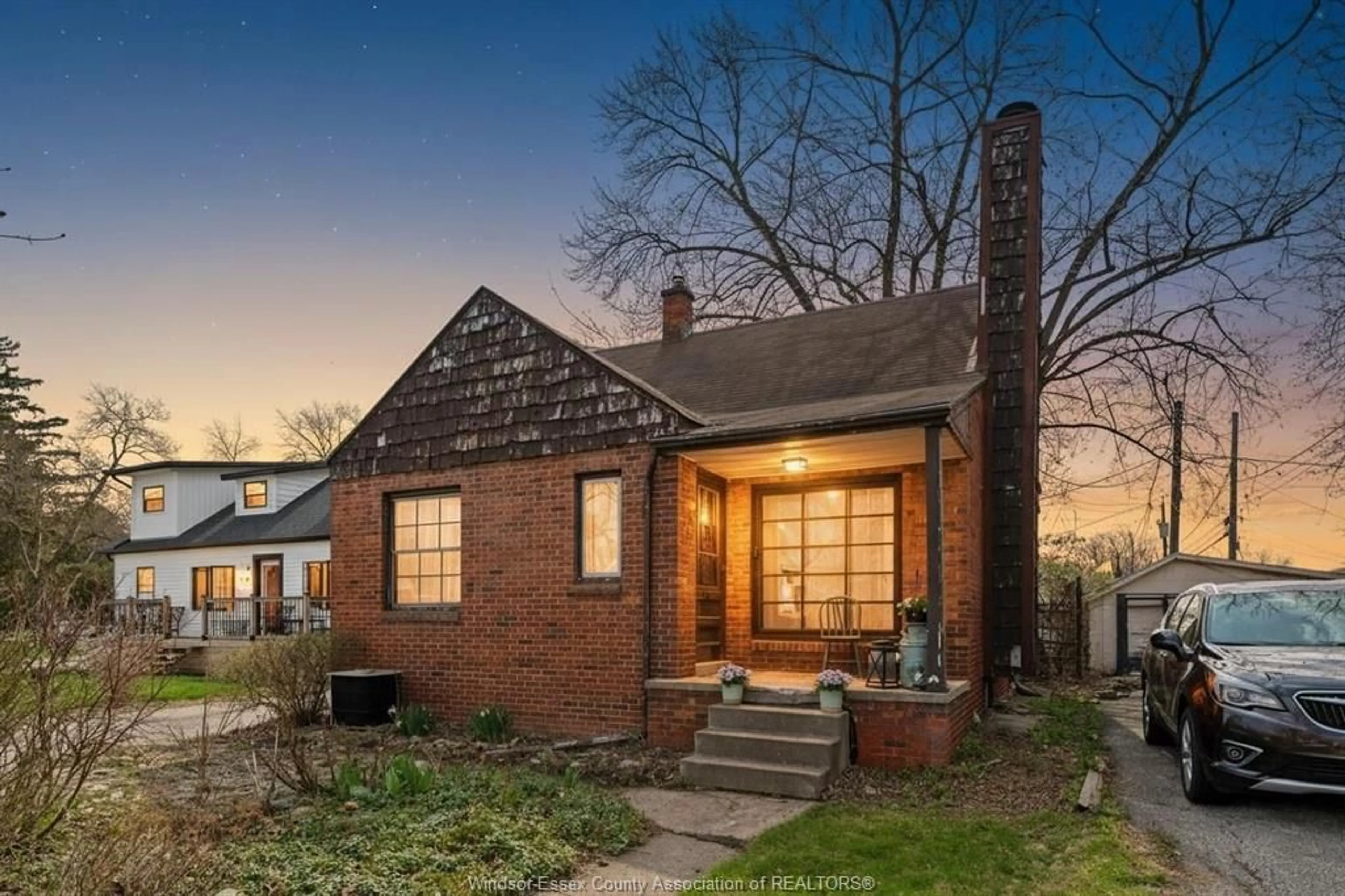 Home with brick exterior material, street for 7661 ST. ROSE Ave, Windsor Ontario N8S 1Y8