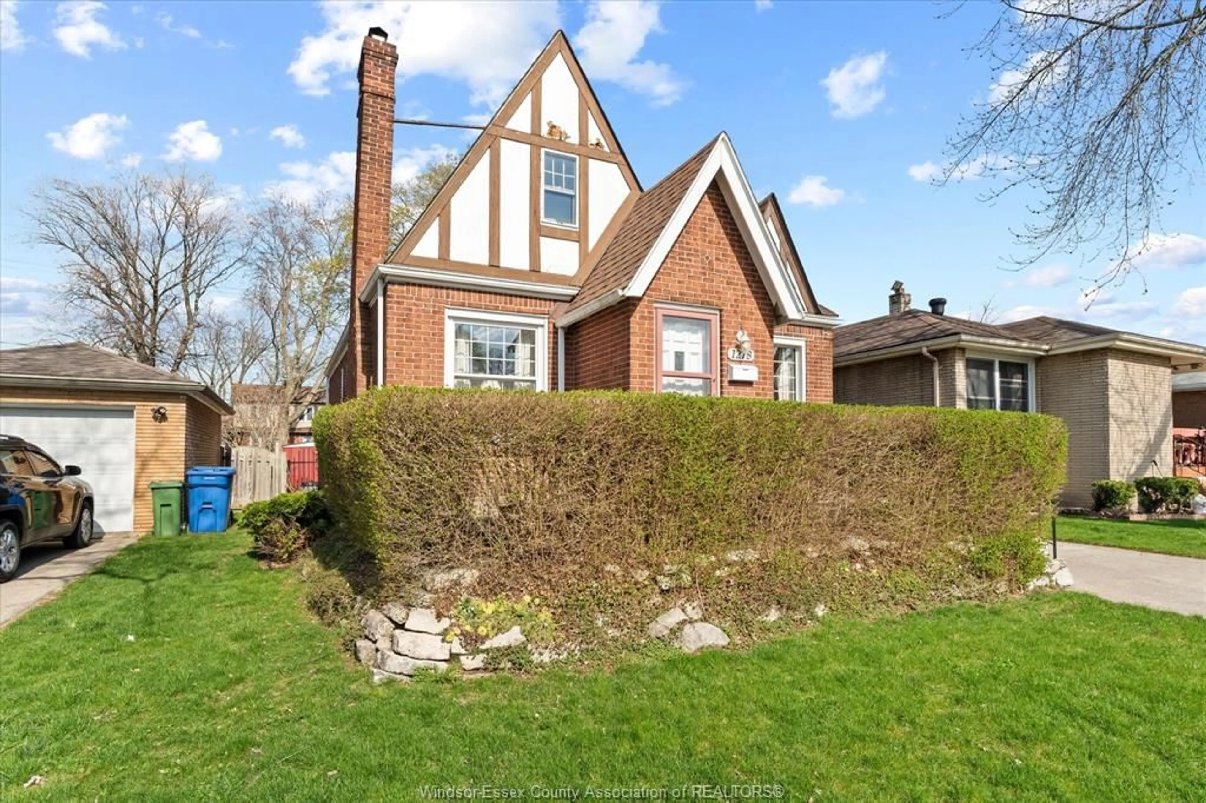 Home with brick exterior material, street for 1278 JANETTE Ave, Windsor Ontario N8X 1Y6