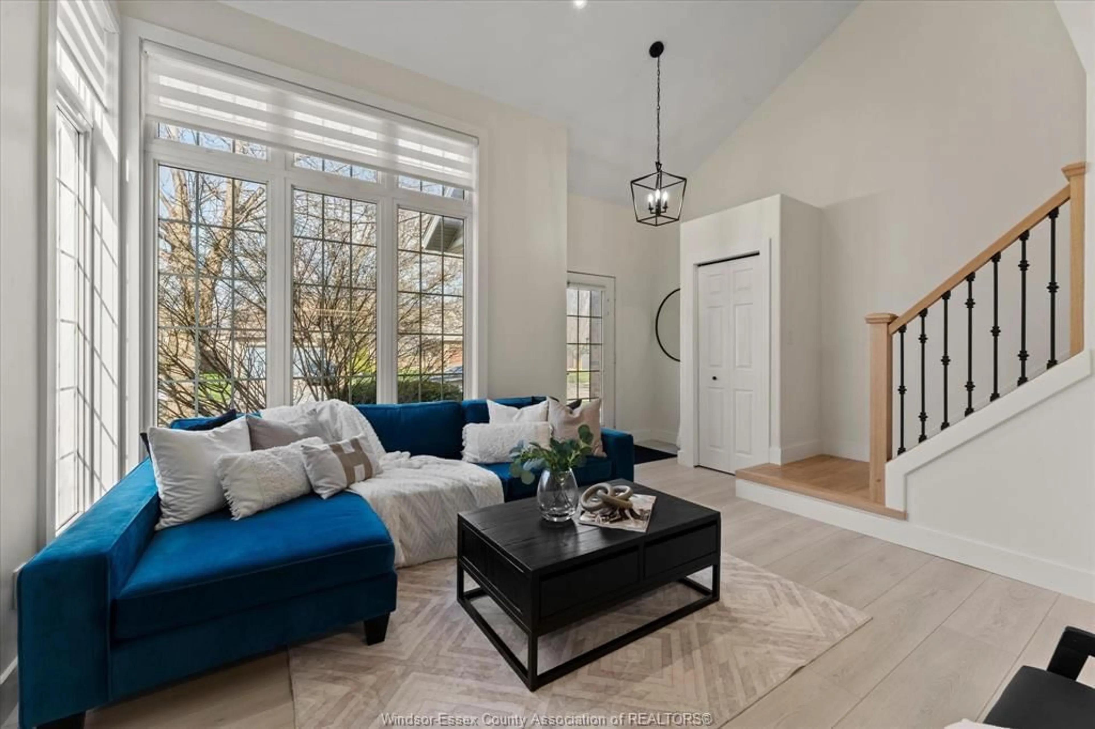 Living room with furniture, unknown for 2190 ROCKPORT St, Windsor Ontario N9G 3A5