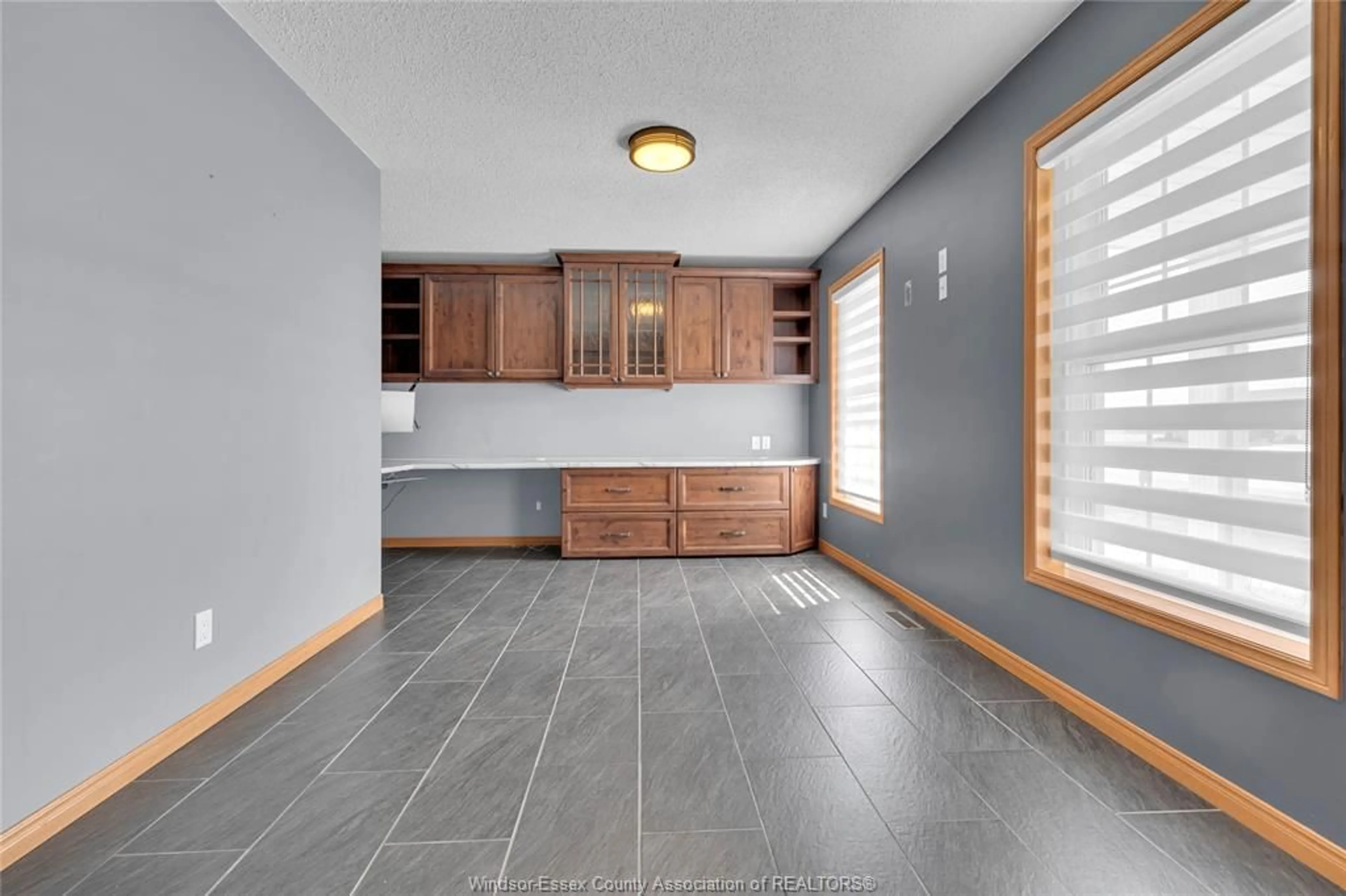 Open concept kitchen, ceramic/tile floor for 1201 GESTO Sideroad, Essex Ontario N8M 2X6