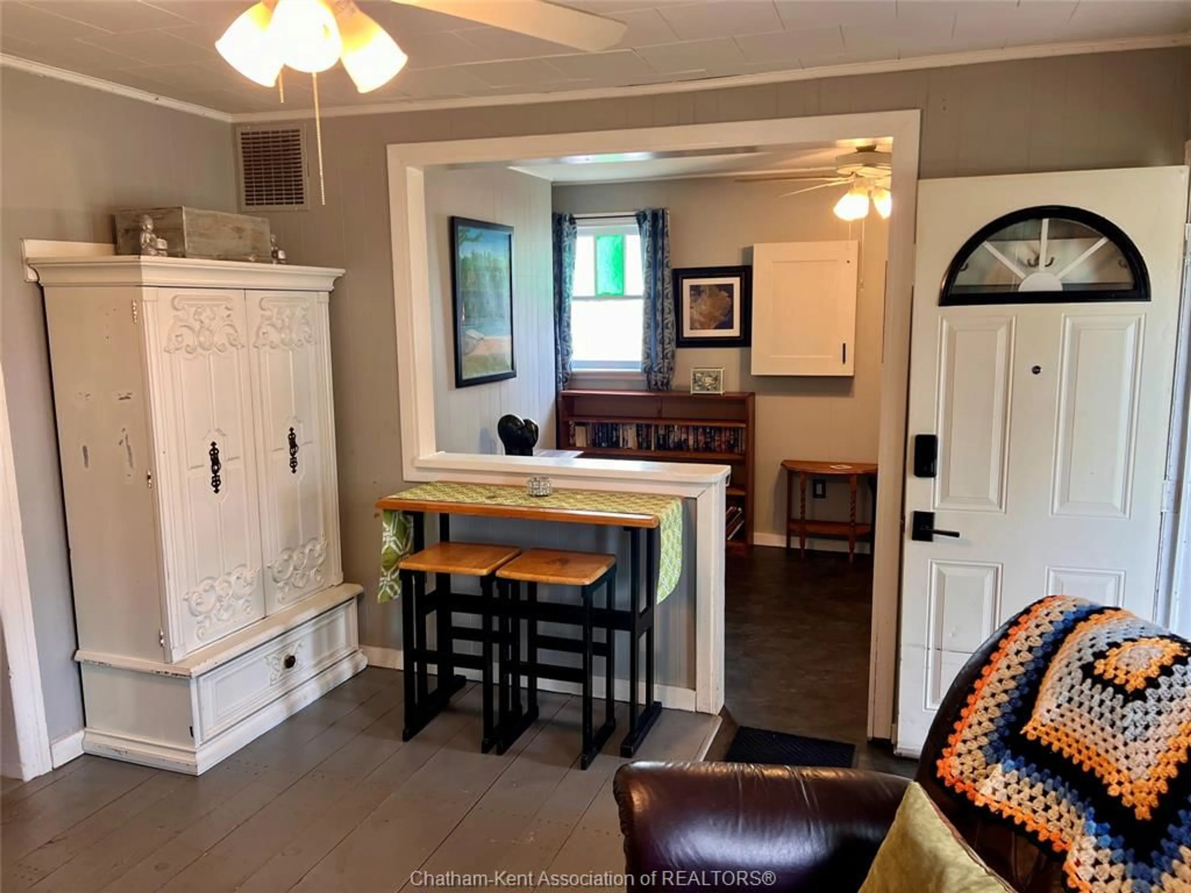 Living room with furniture, unknown for 122 Jackson St, Blenheim Ontario N0P 1A0