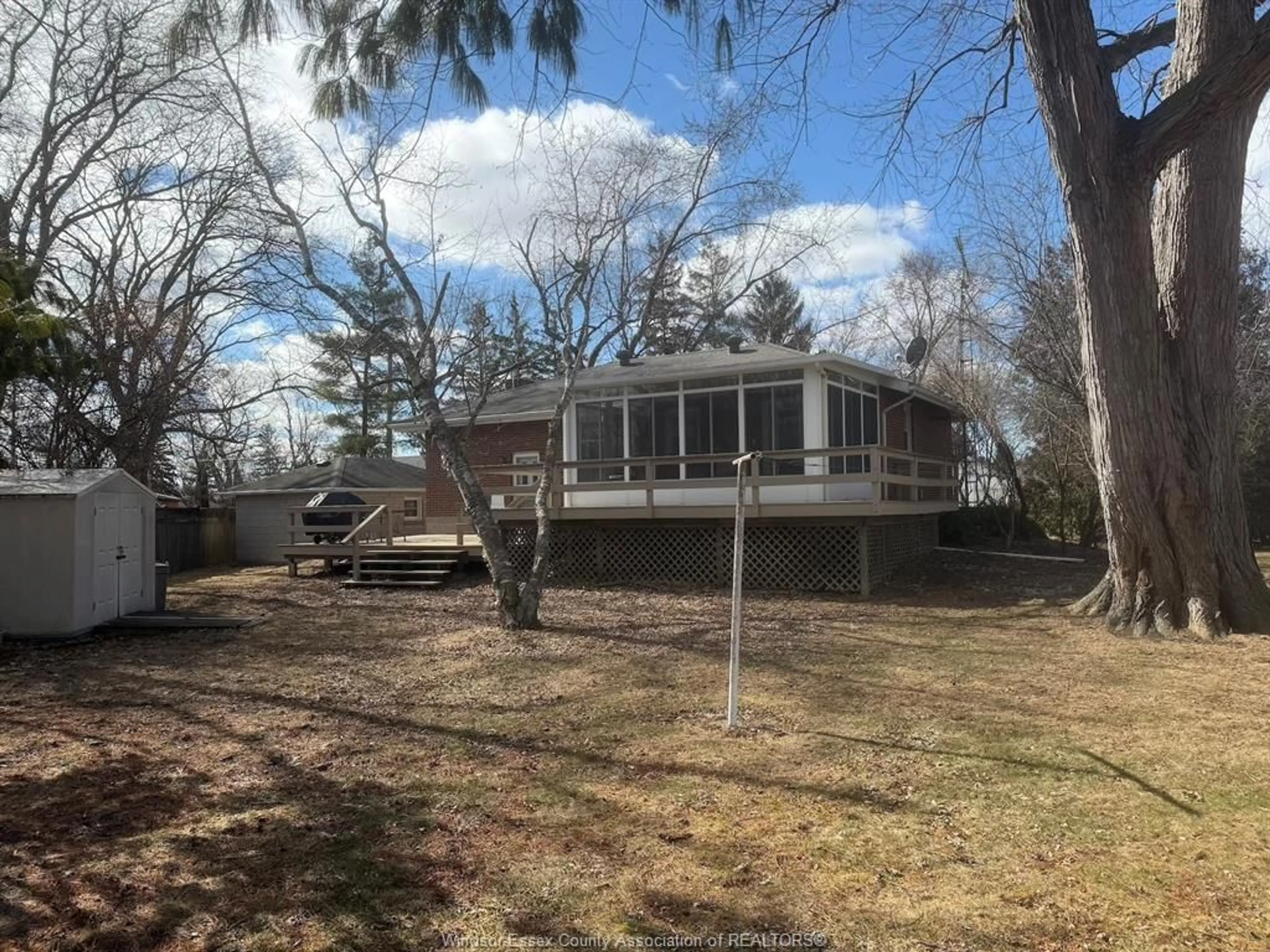 A pic from outside/outdoor area/front of a property/back of a property/a pic from drone, water/lake/river/ocean view for 4850 MONTGOMERY Dr, LaSalle Ontario N9H 1E8