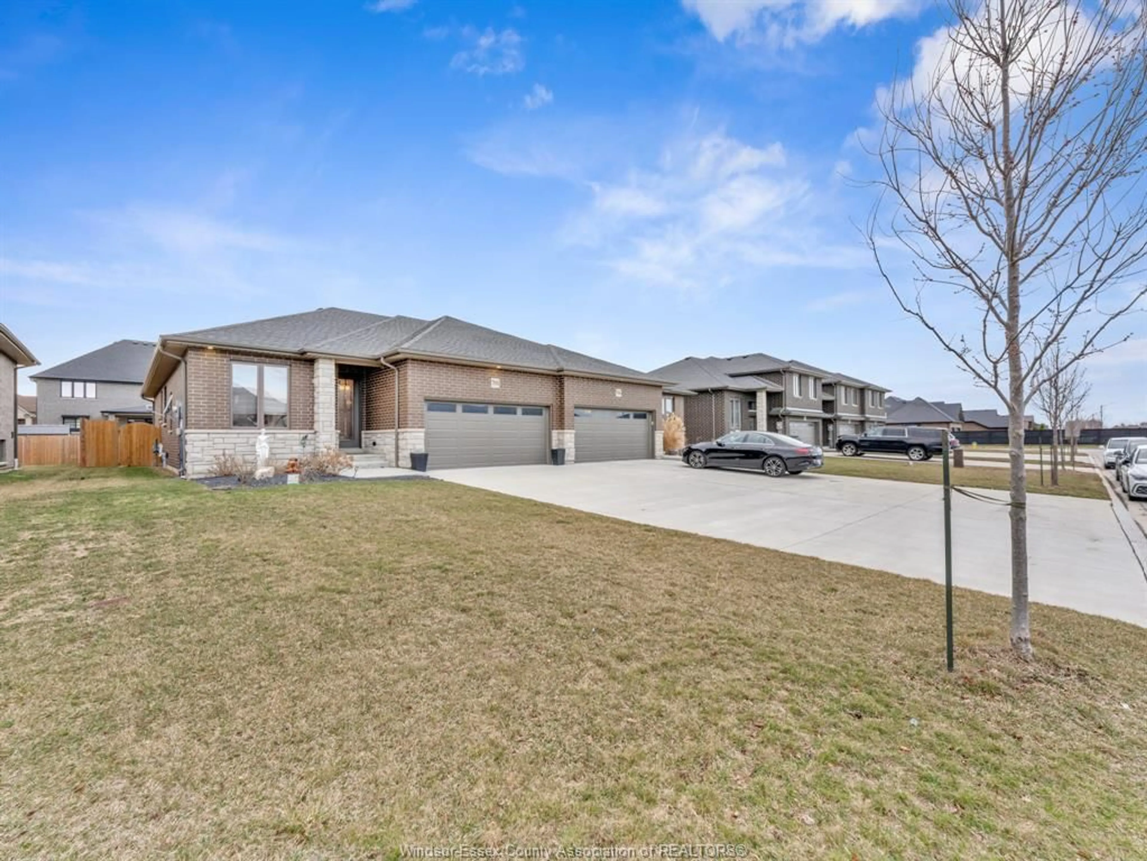 A pic from outside/outdoor area/front of a property/back of a property/a pic from drone, street for 708 FALERIA St, Lakeshore Ontario N8L 0K1