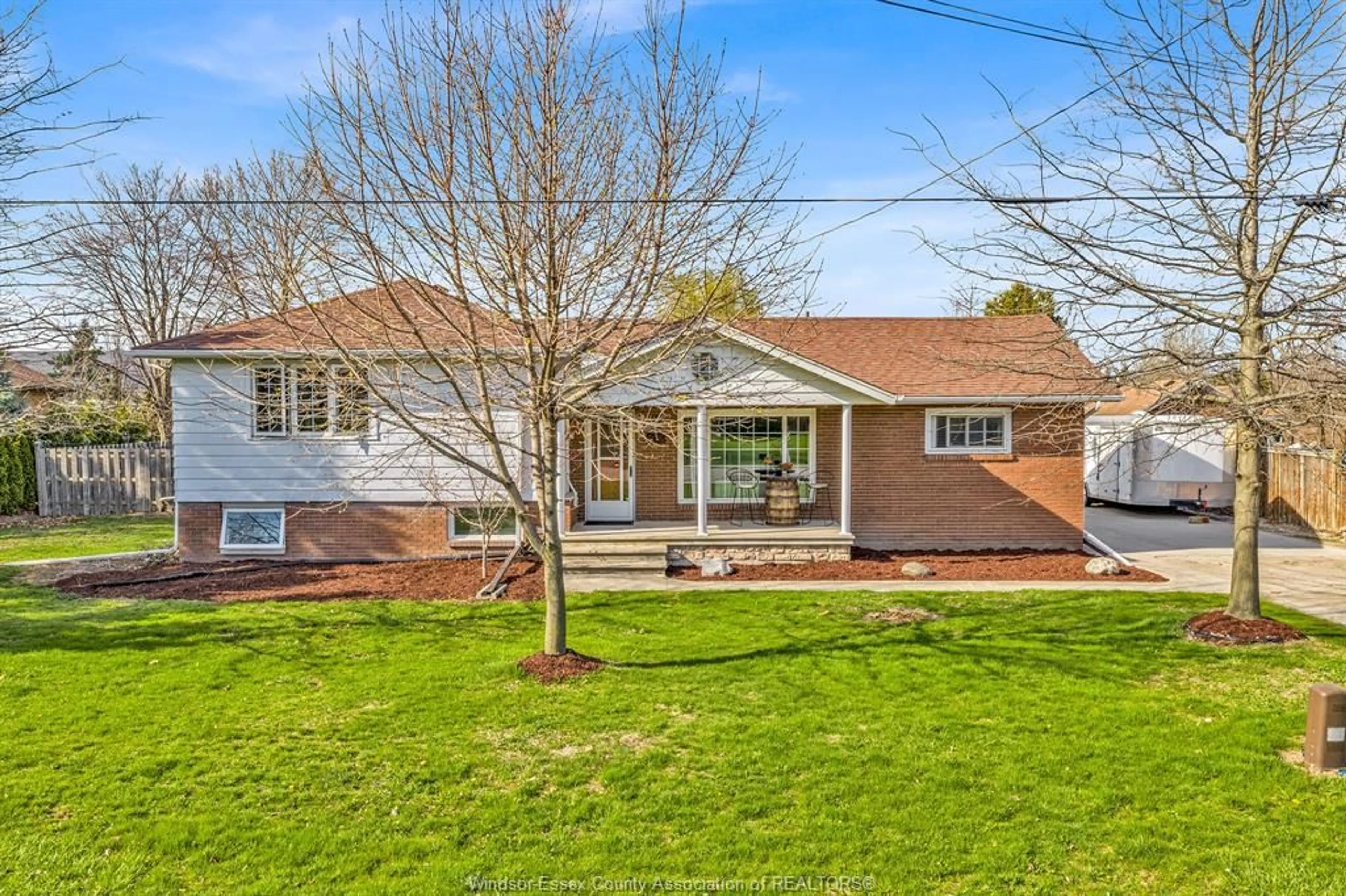 Home with brick exterior material, street for 4660 RAY Rd, Windsor Ontario N9R 1K0