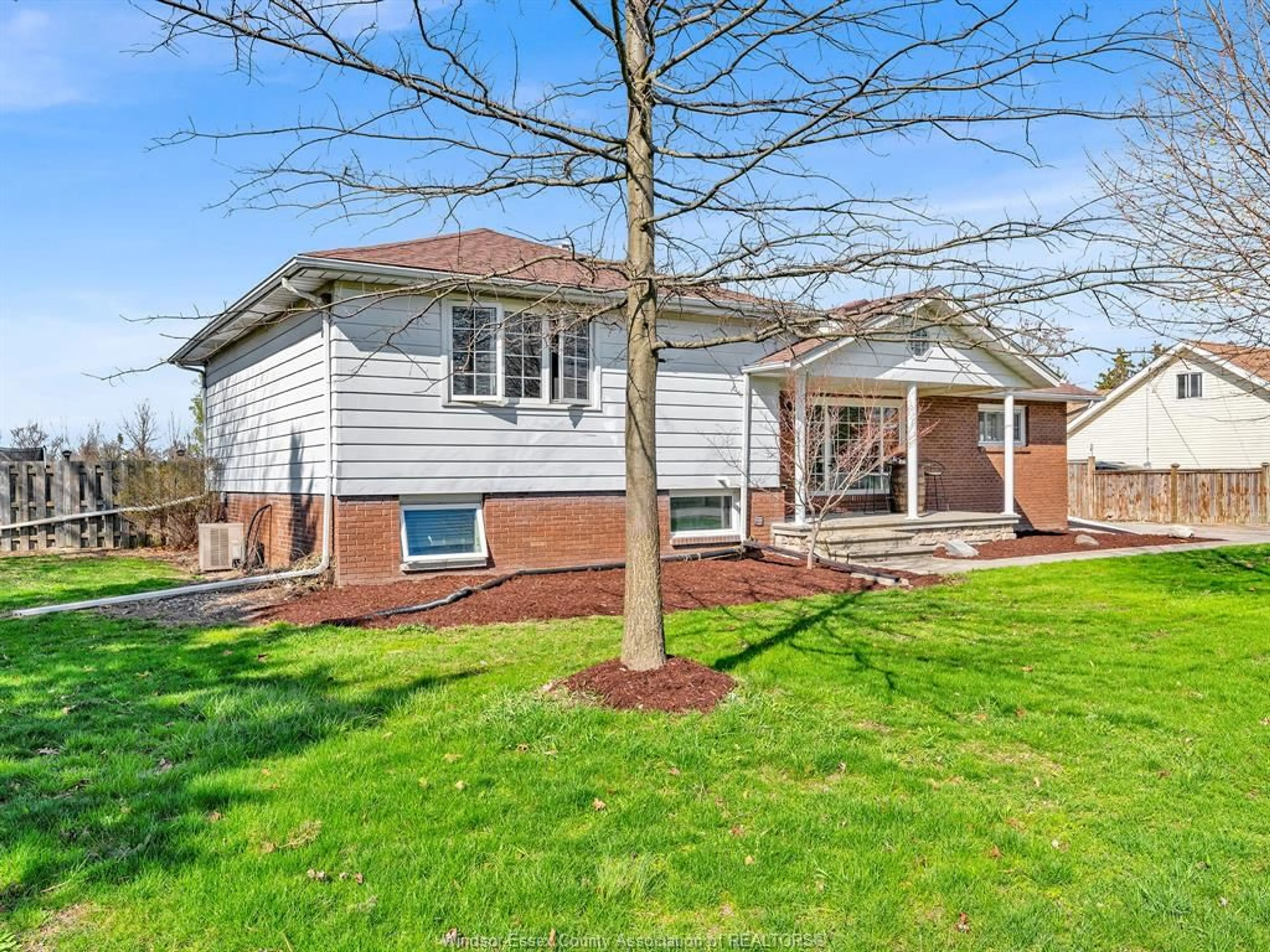 Home with brick exterior material, street for 4660 RAY Rd, Windsor Ontario N9R 1K0