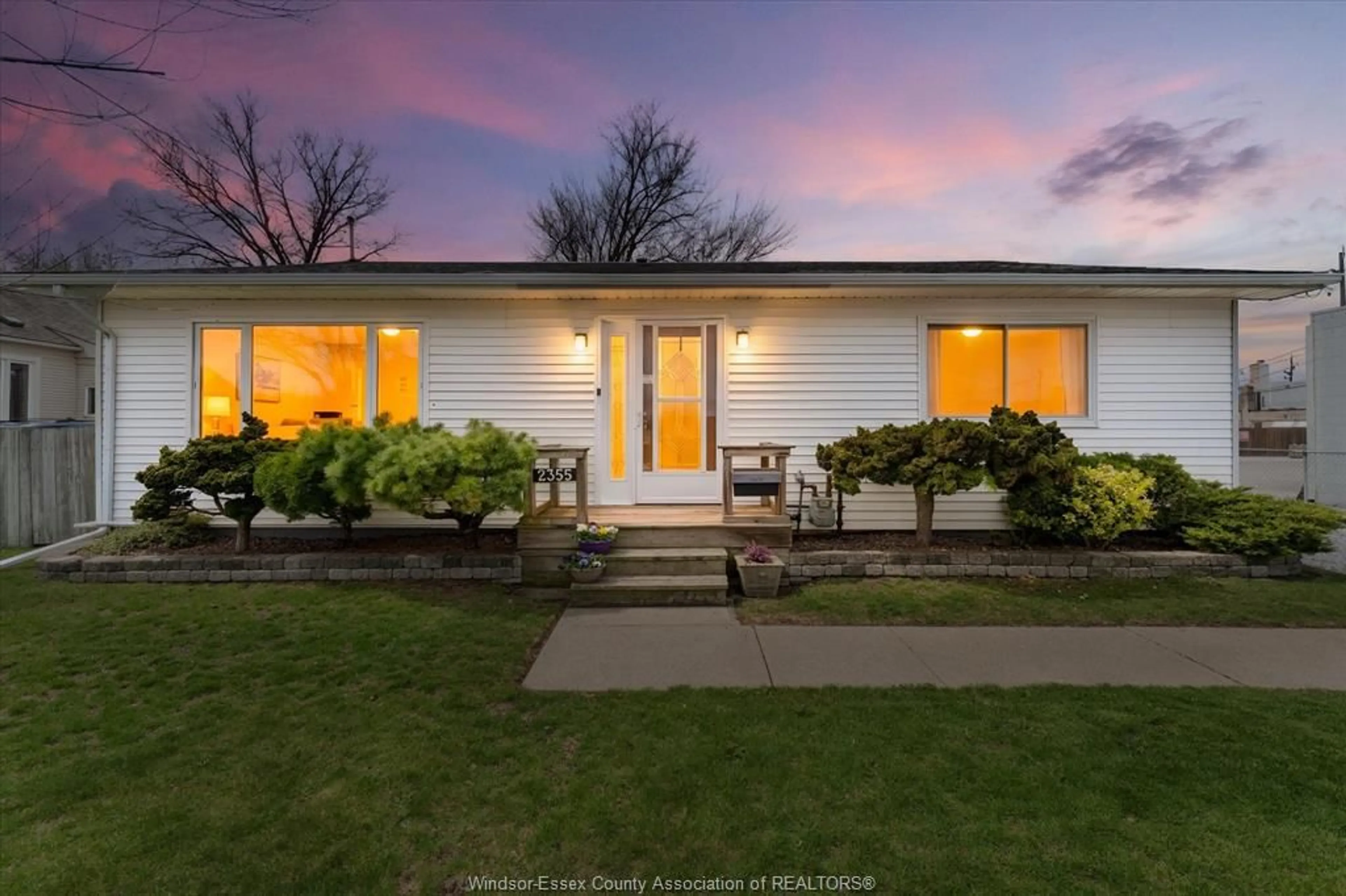 Home with vinyl exterior material, street for 2355 PILLETTE, Windsor Ontario N8T 1P7