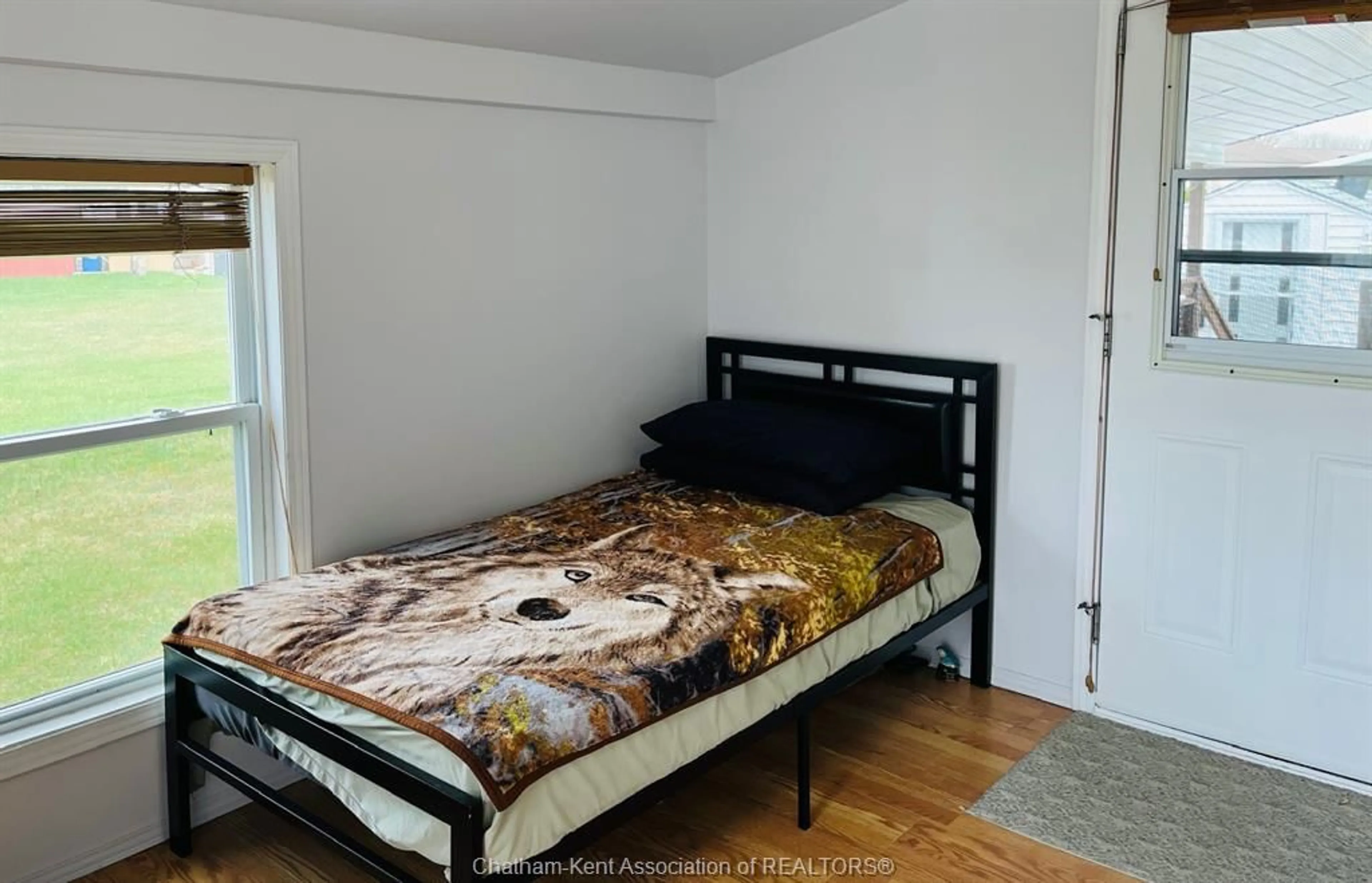 A pic of a room for 163 Regency Dr, Chatham Ontario N7L 5J7