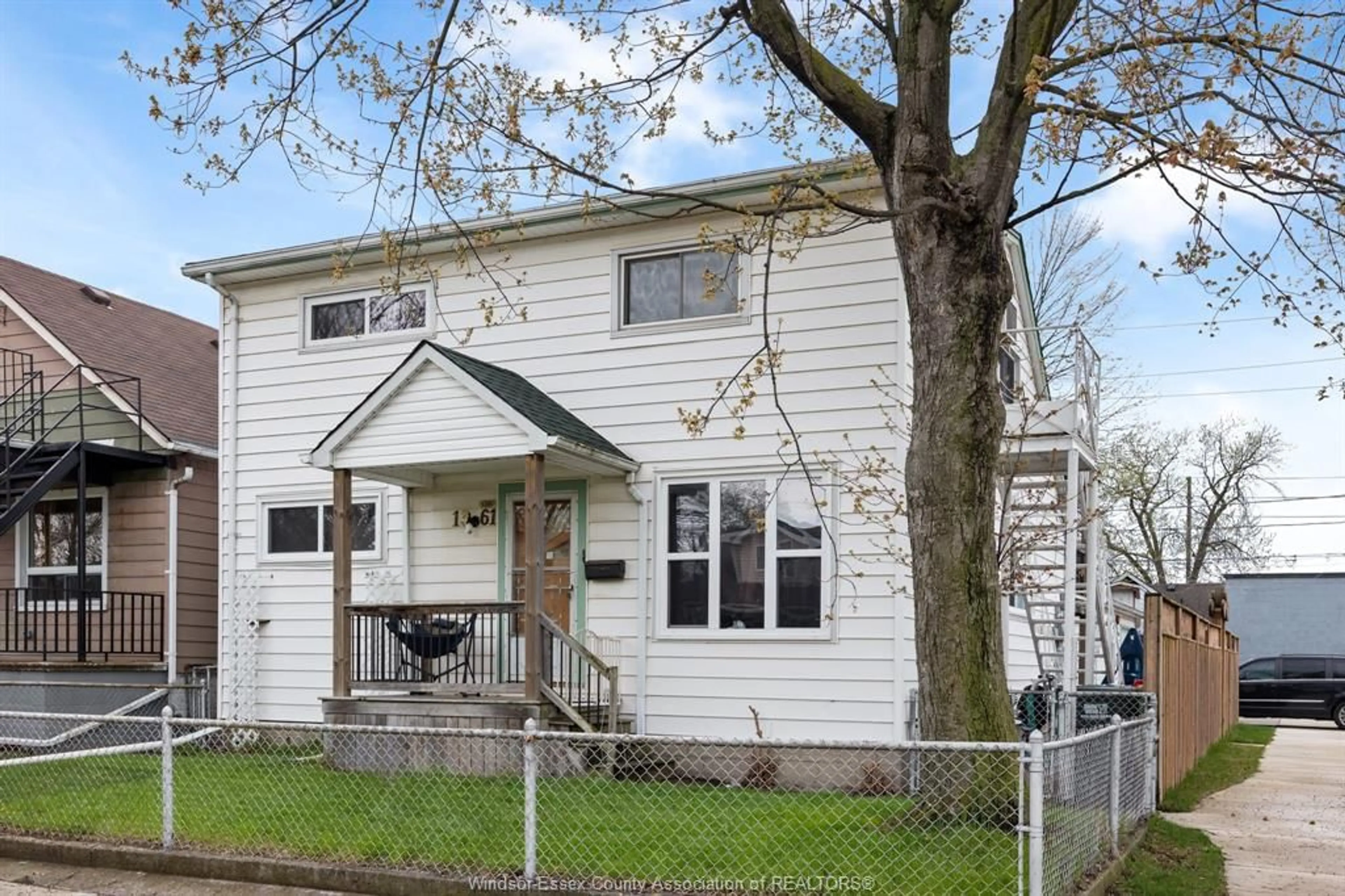 Home with vinyl exterior material, street for 1361 ALBERT, Windsor Ontario N8Y 3R1