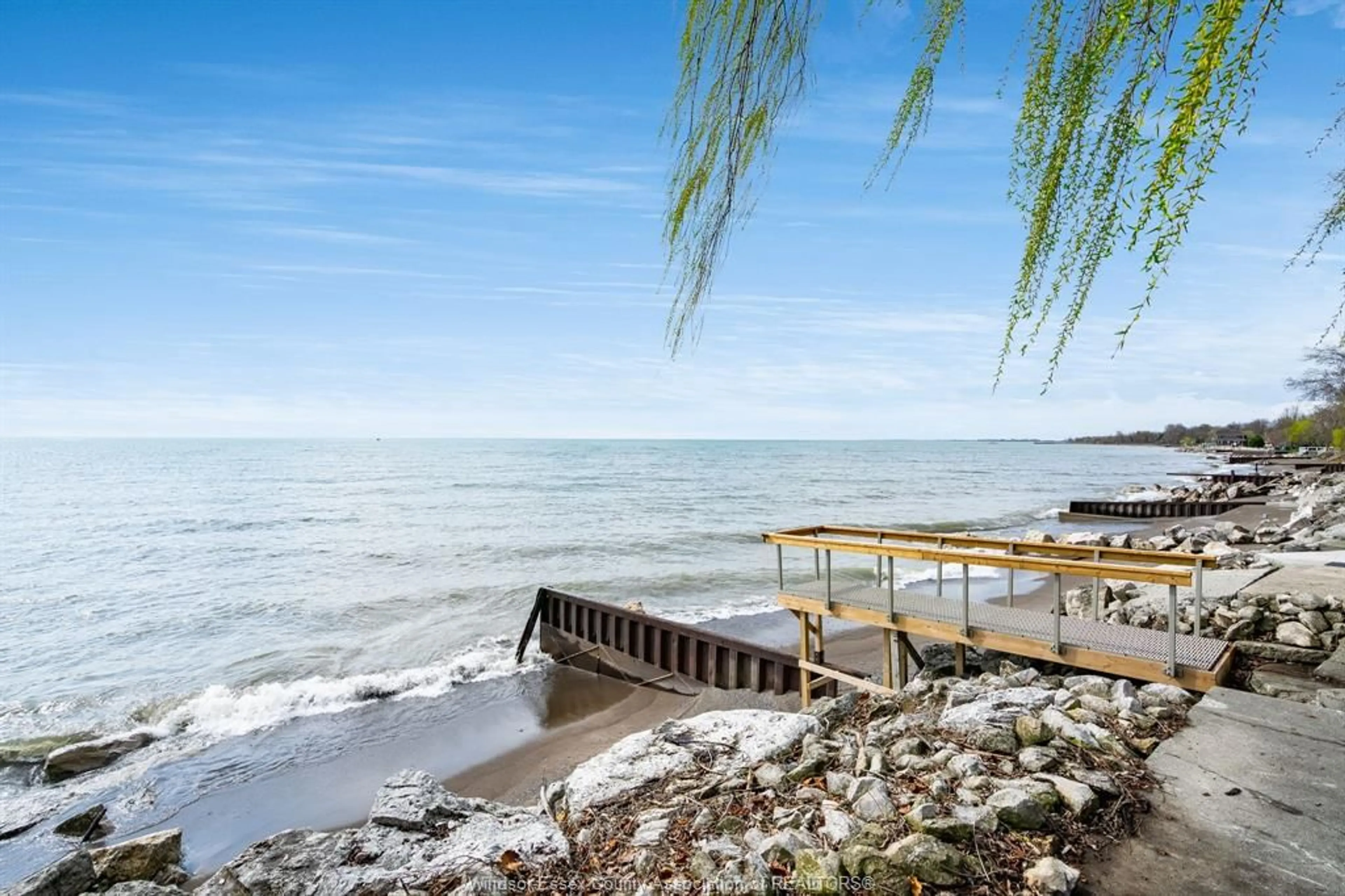 Patio, water/lake/river/ocean view for 306 Detroit Line, Wheatley Ontario N0P 2P0