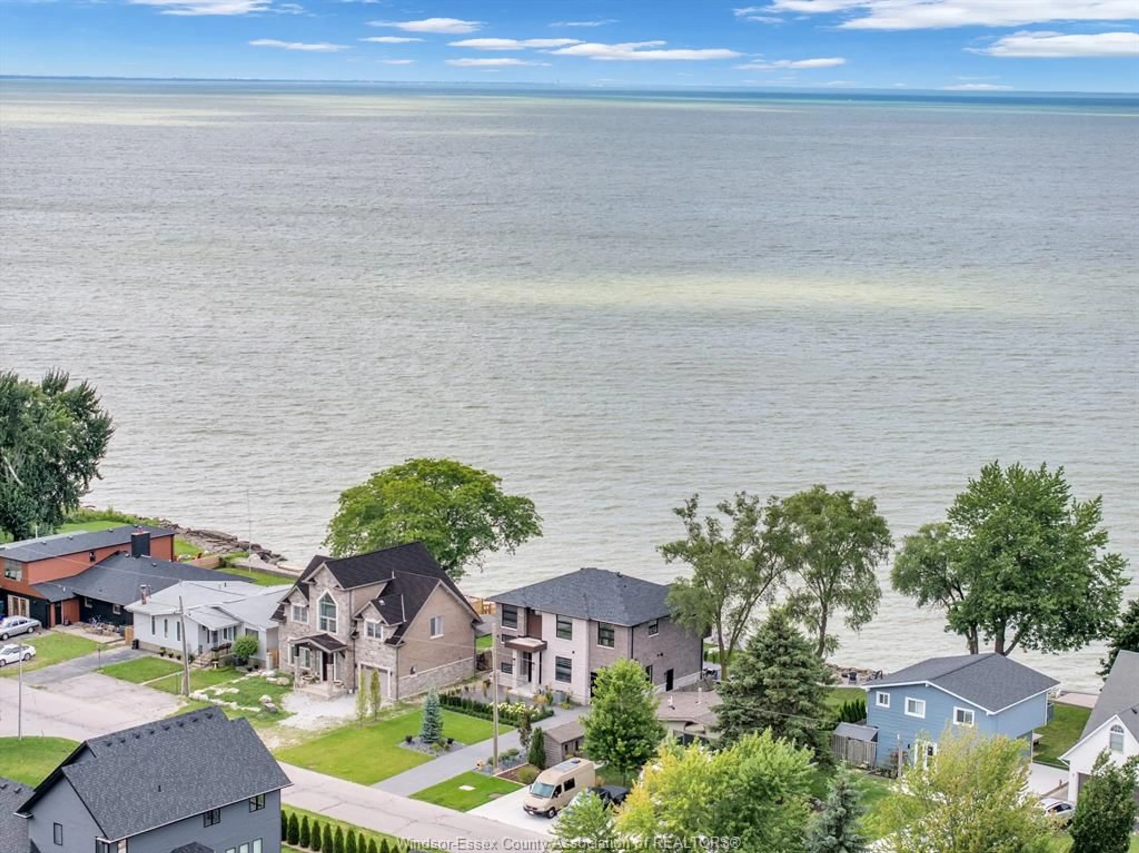 A pic from outside/outdoor area/front of a property/back of a property/a pic from drone, water/lake/river/ocean view for 983 LAKESHORE PARK Rd, Lakeshore Ontario N0R 1A0
