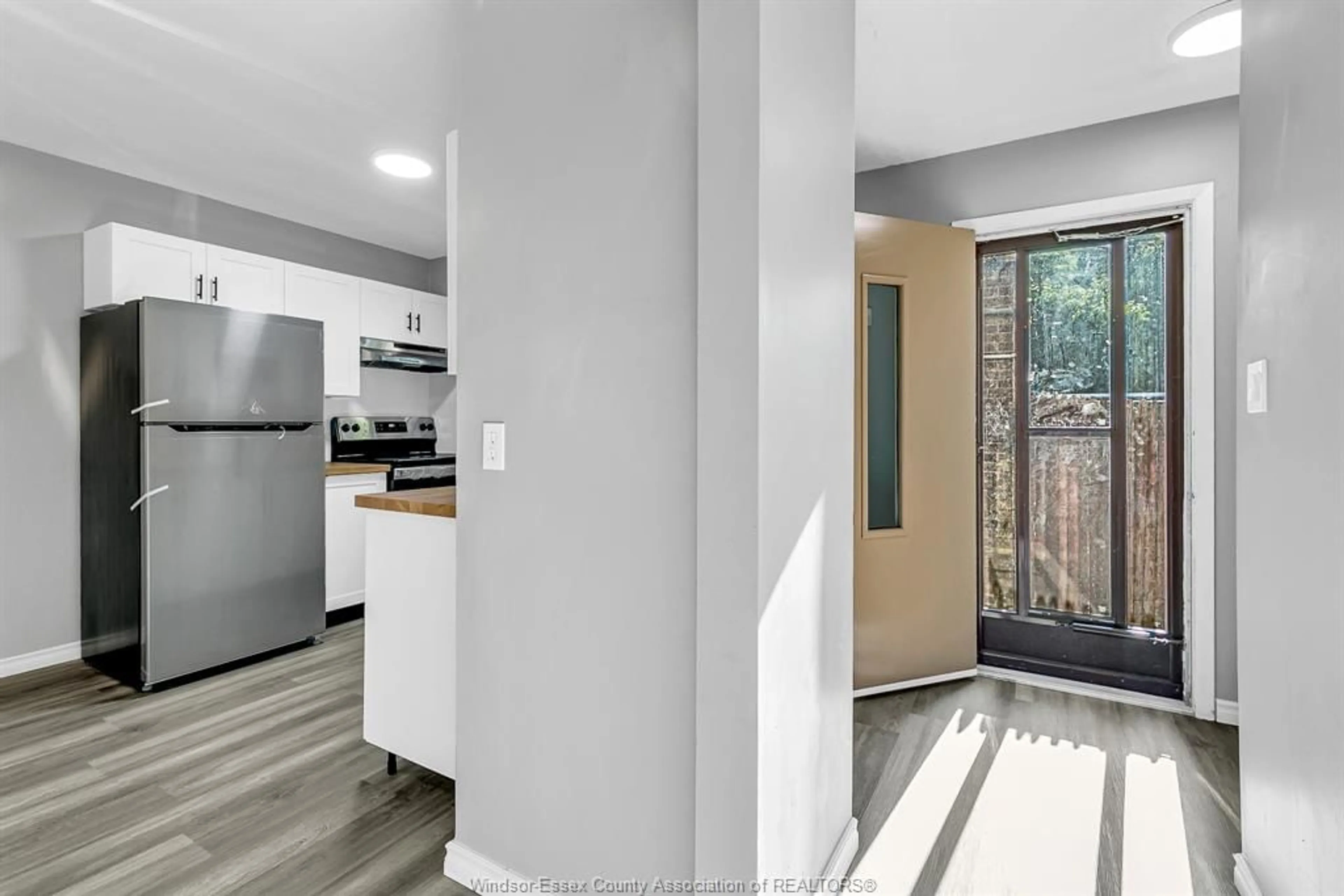 Unknown for 9020 CONWAY Crt, Windsor Ontario N8S 4G3