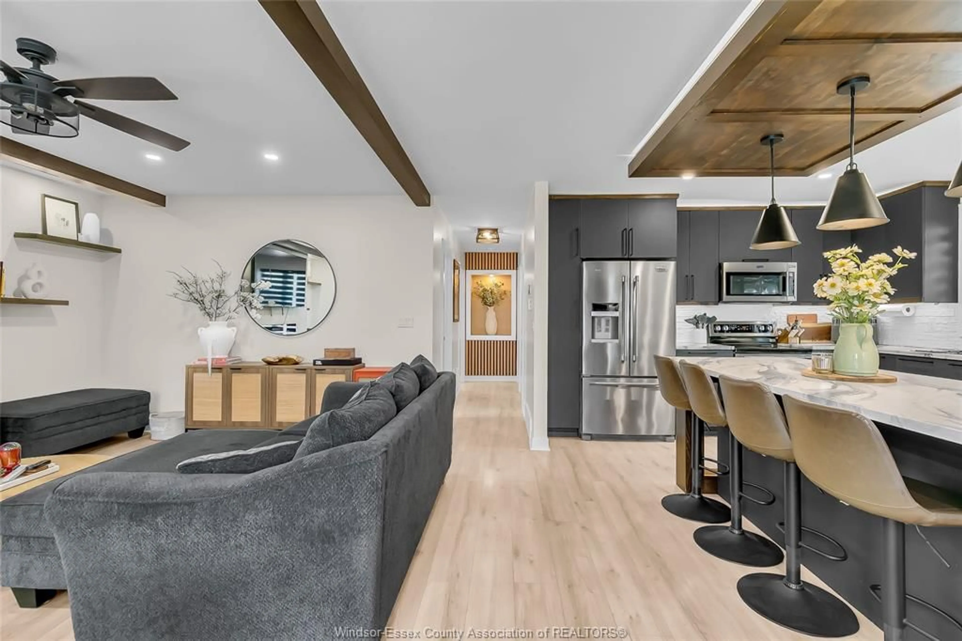 Open concept kitchen, unknown for 940 MAPLE Ave, Stoney Point Ontario N0R 1N0