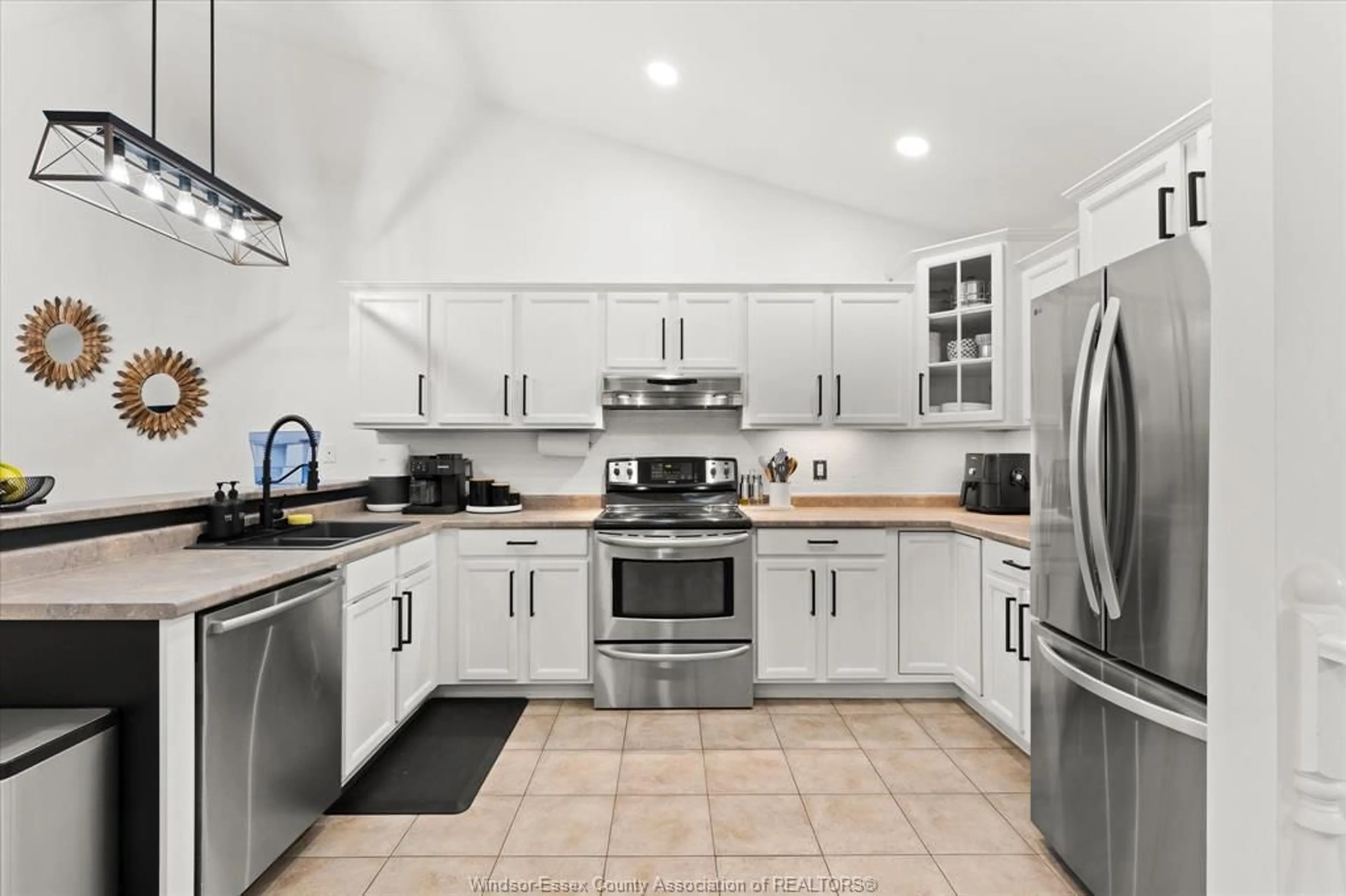 Open concept kitchen, ceramic/tile floor for 163 ANTONIO Crt, Leamington Ontario N8H 5P5