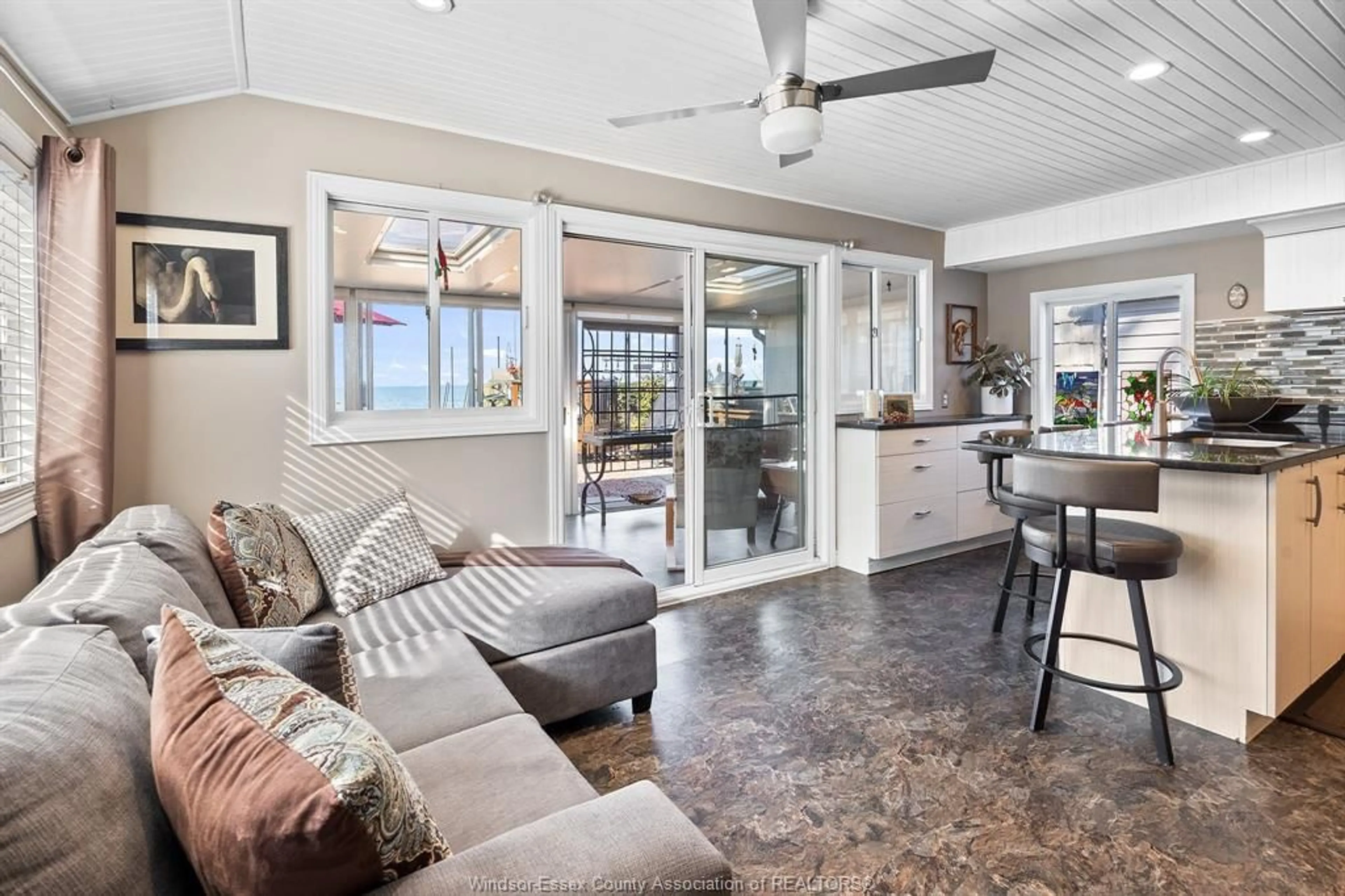 Open concept kitchen, unknown for 1362 EDGEWATER, Lakeshore Ontario N0R 1A0