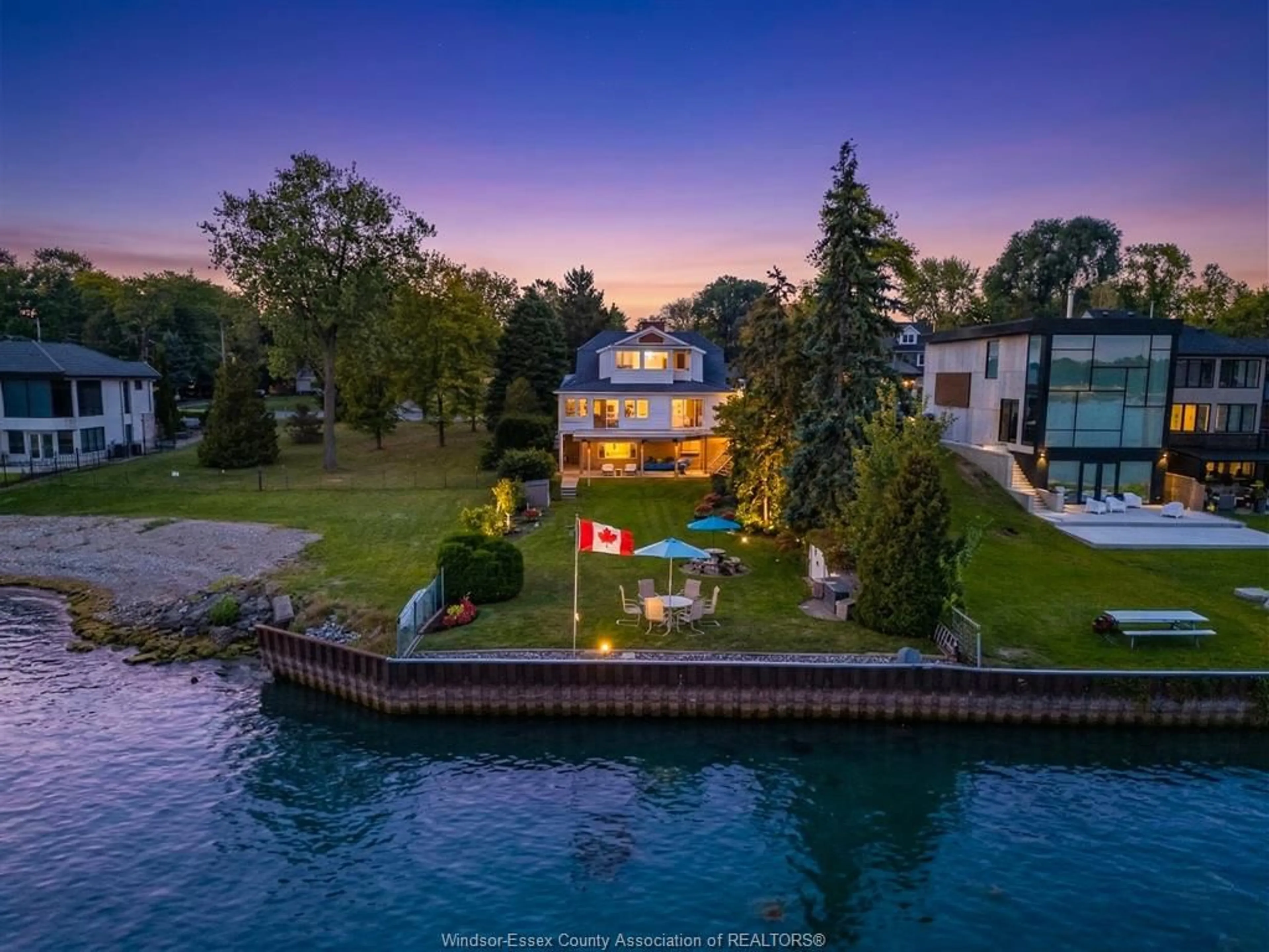 A pic from outside/outdoor area/front of a property/back of a property/a pic from drone, water/lake/river/ocean view for 4182 Riverside Dr, Windsor Ontario N8Y 1B5