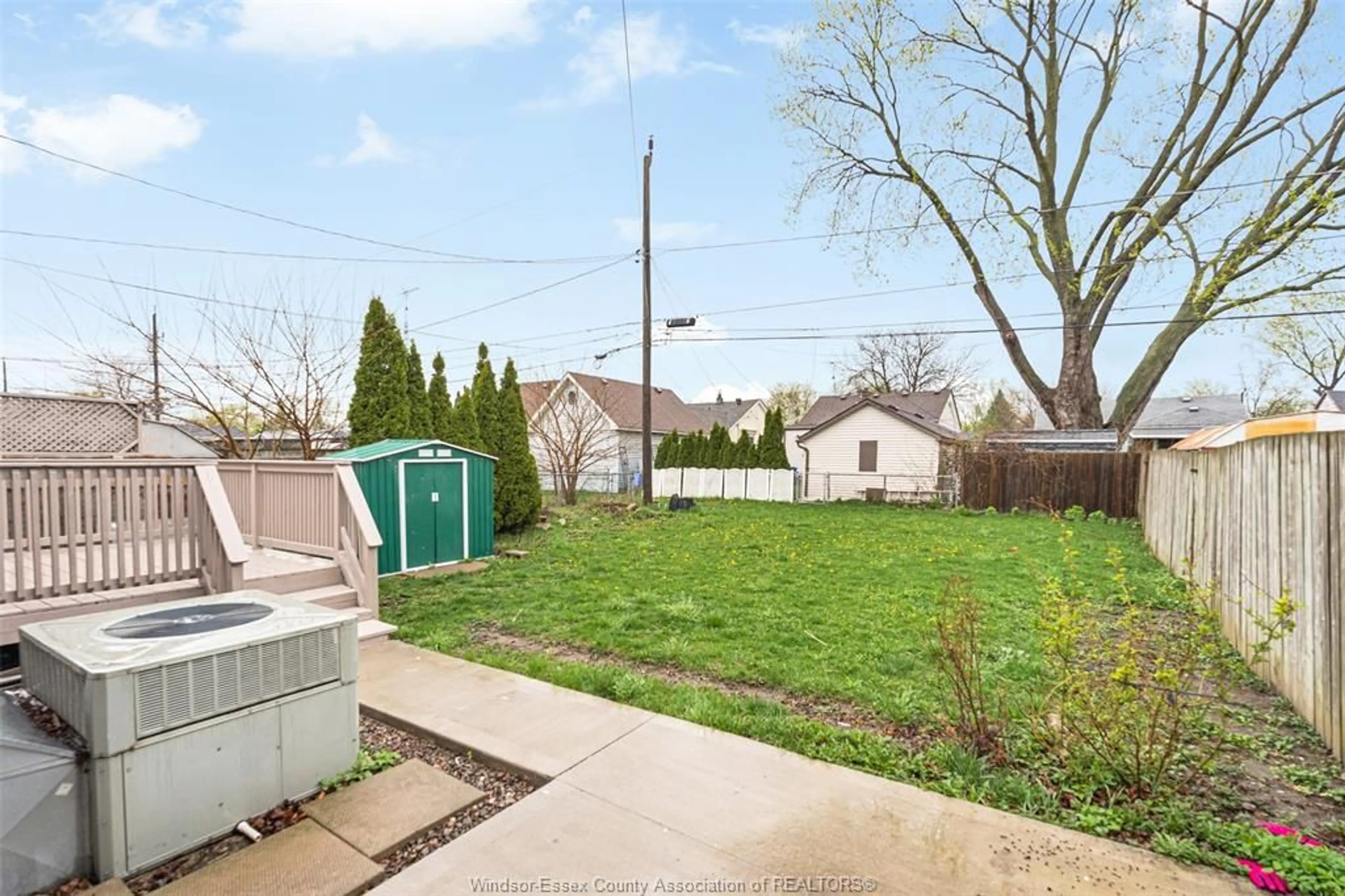 Patio, street for 2358 LOUIS Ave, Windsor Ontario N8W 2B6