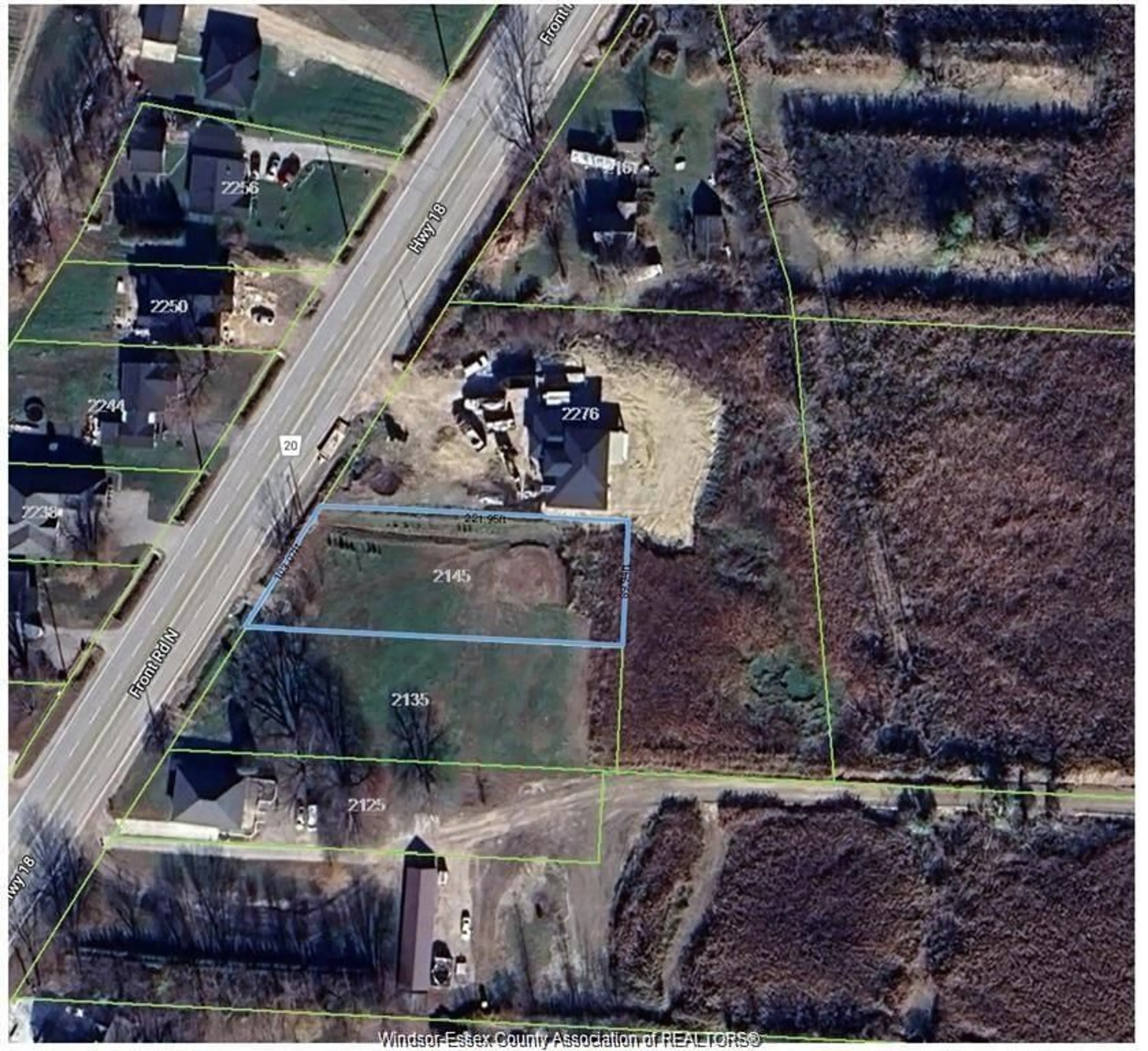 A pic from outside/outdoor area/front of a property/back of a property/a pic from drone, building for 2145 FRONT Rd, Amherstburg Ontario N9V 3R3