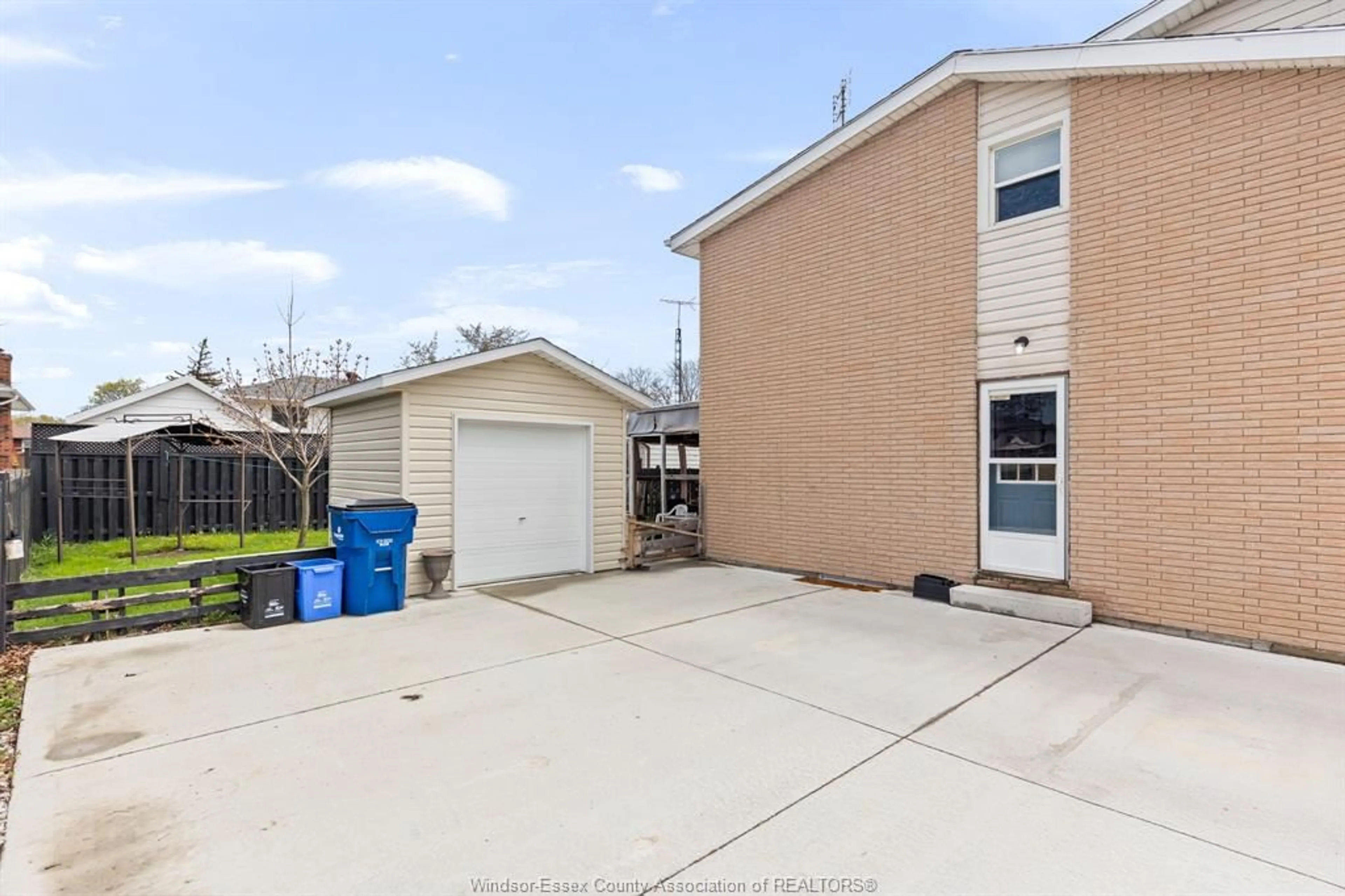 Unknown for 16 VANIER, Tilbury Ontario N0P 2L0