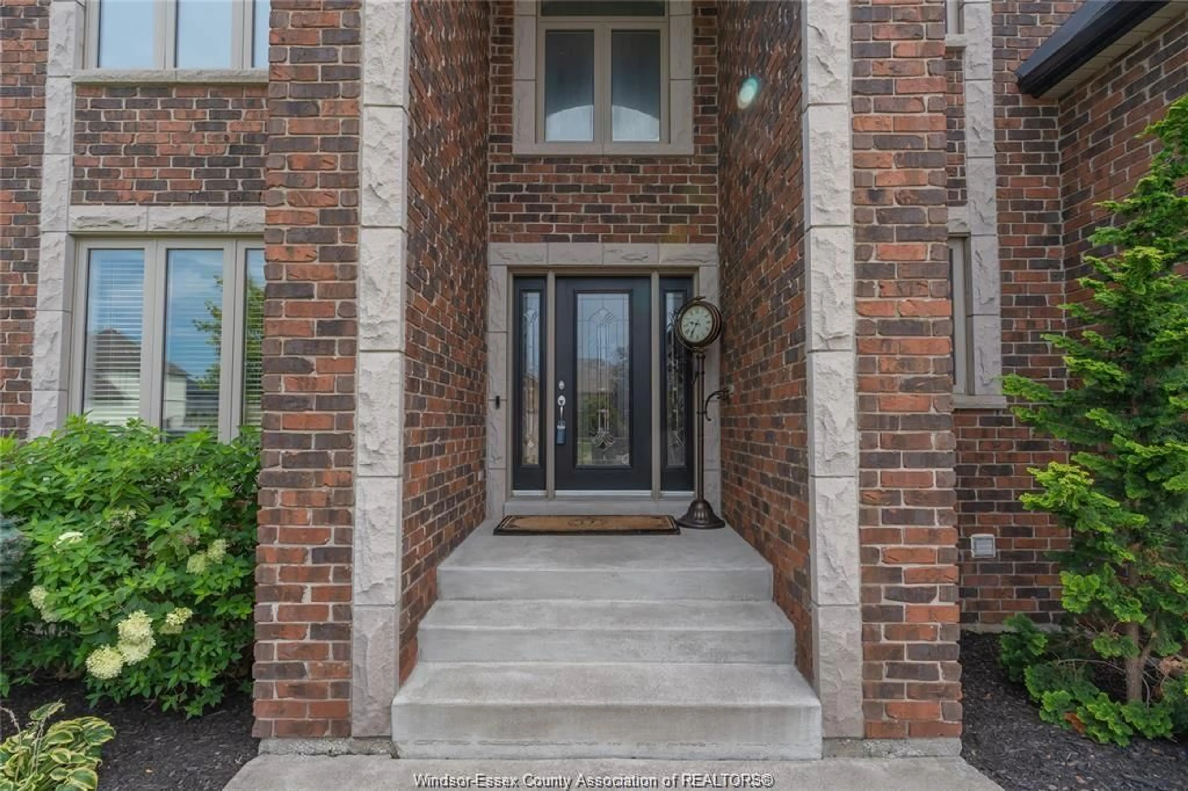 Unknown for 1073 REGENCY Cres, Lakeshore Ontario N0R 1A0